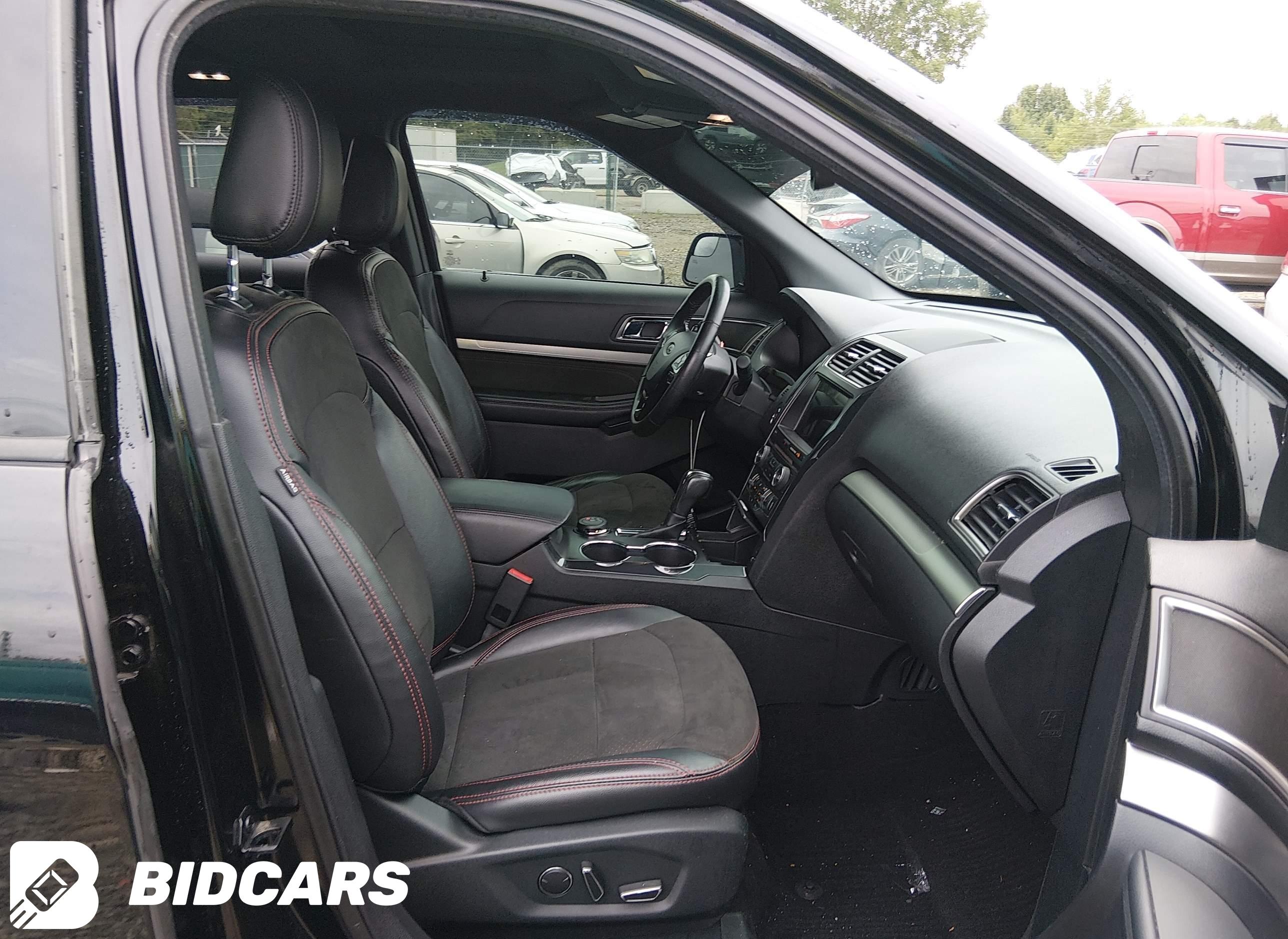 2018 Ford Explorer, Xlt