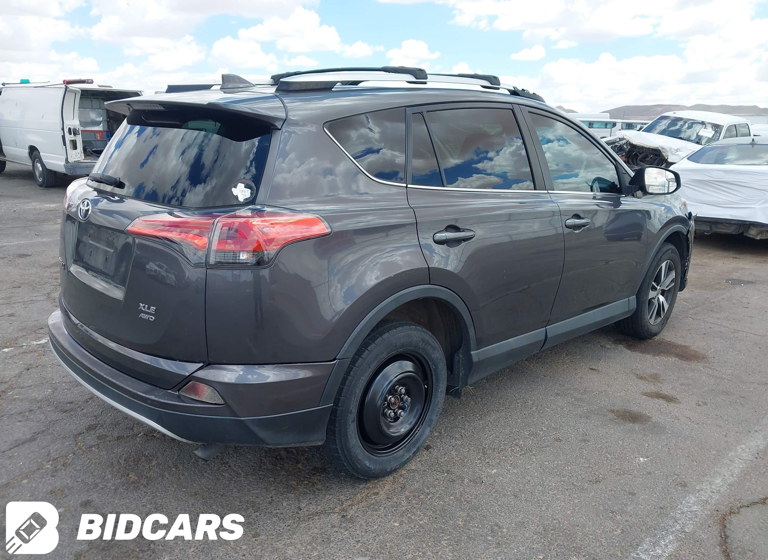 2016 Toyota RAV4, Xle