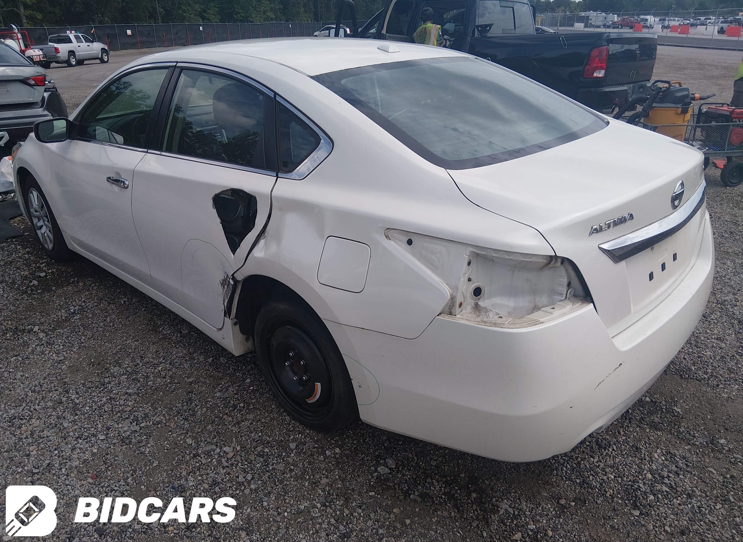 2015 Nissan Altima, 2.5/2.5 S...