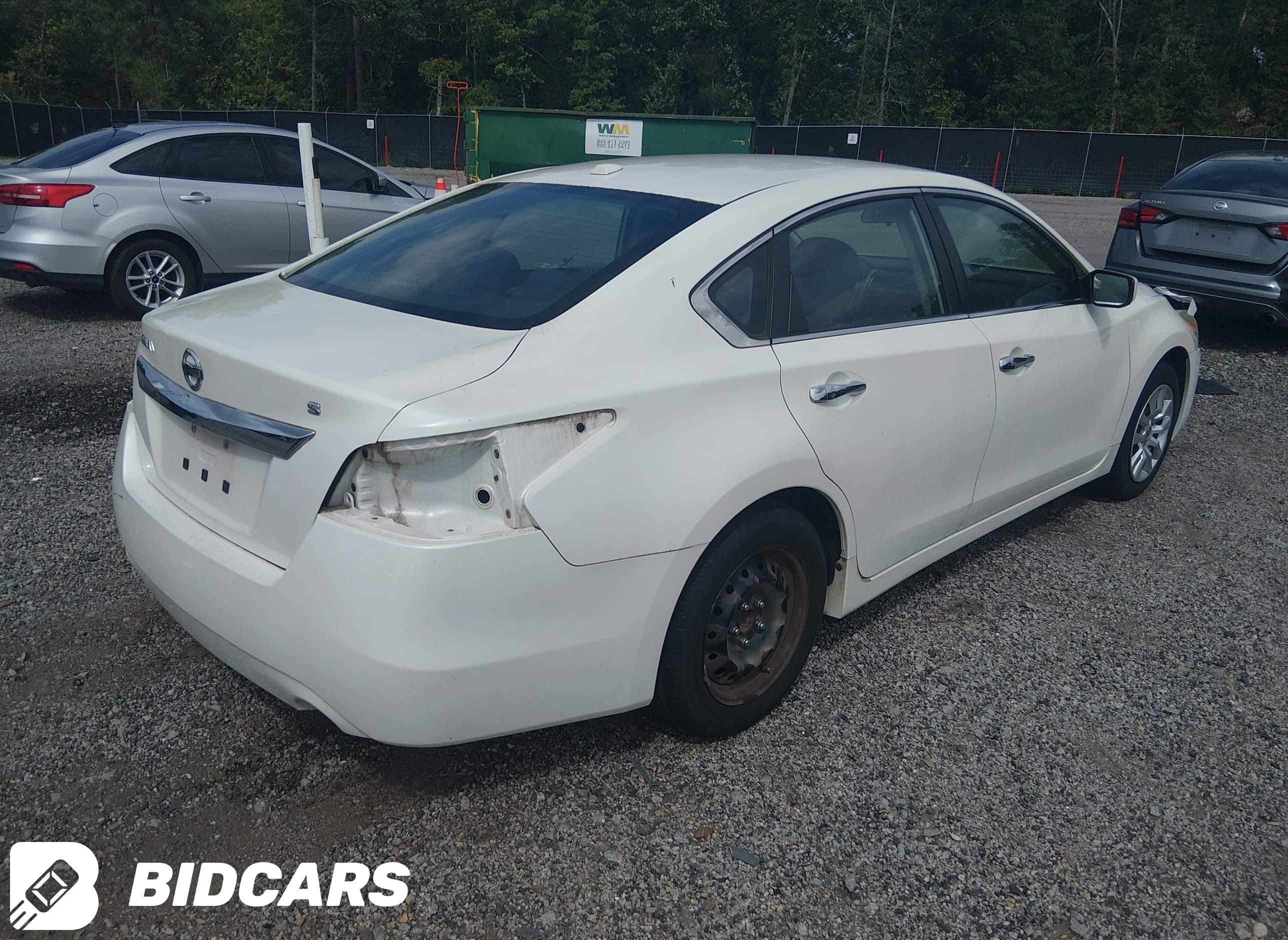 2015 Nissan Altima, 2.5/2.5 S...