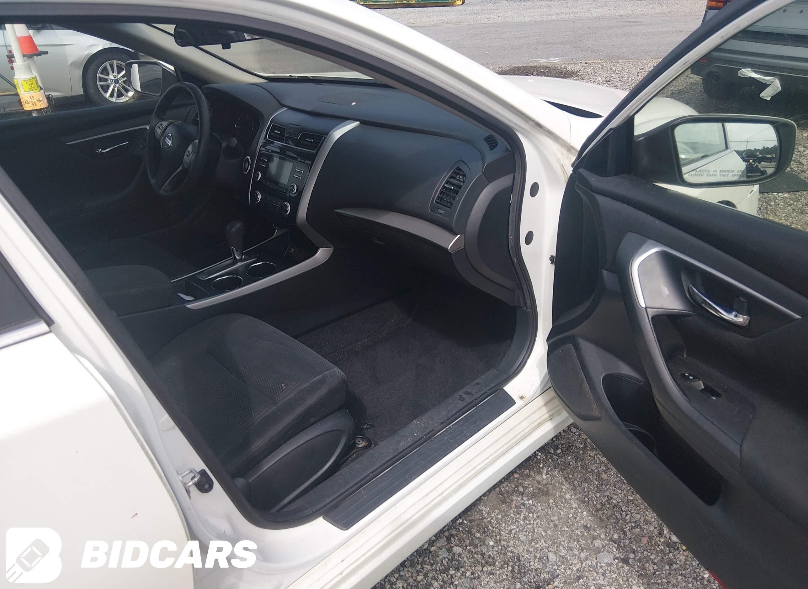 2015 Nissan Altima, 2.5/2.5 S...