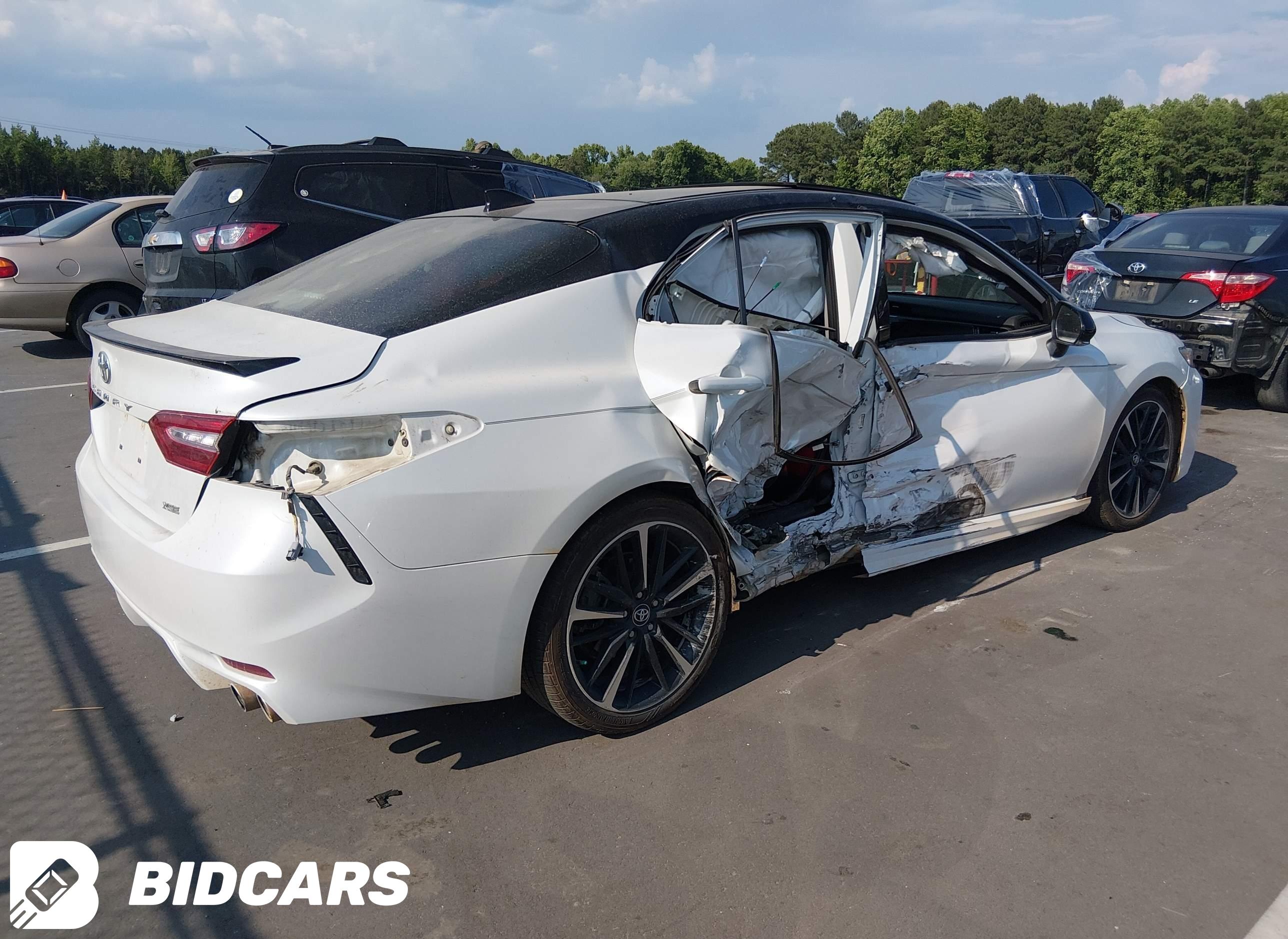 2020 Toyota Camry, Xse