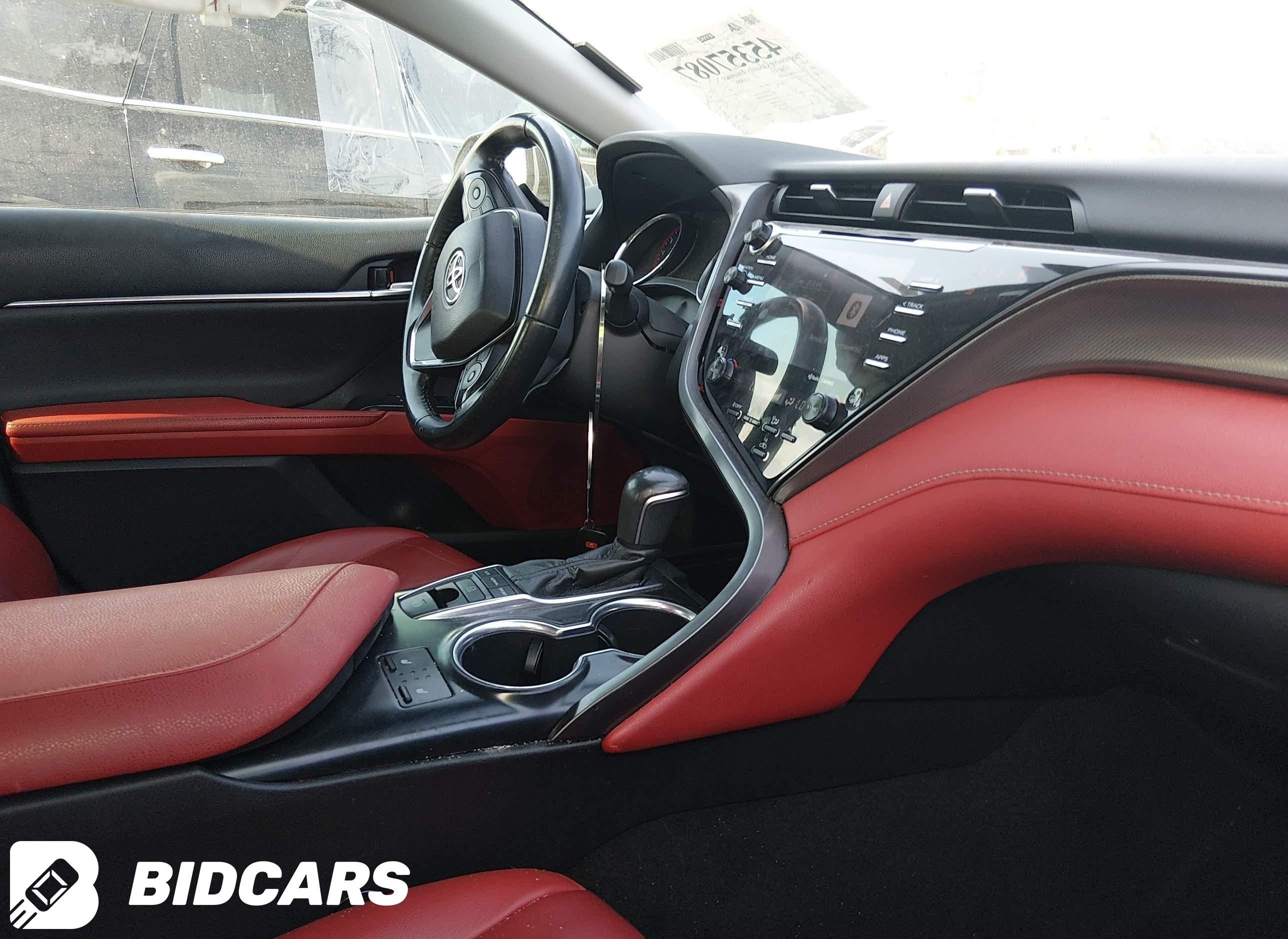 2020 Toyota Camry, Xse