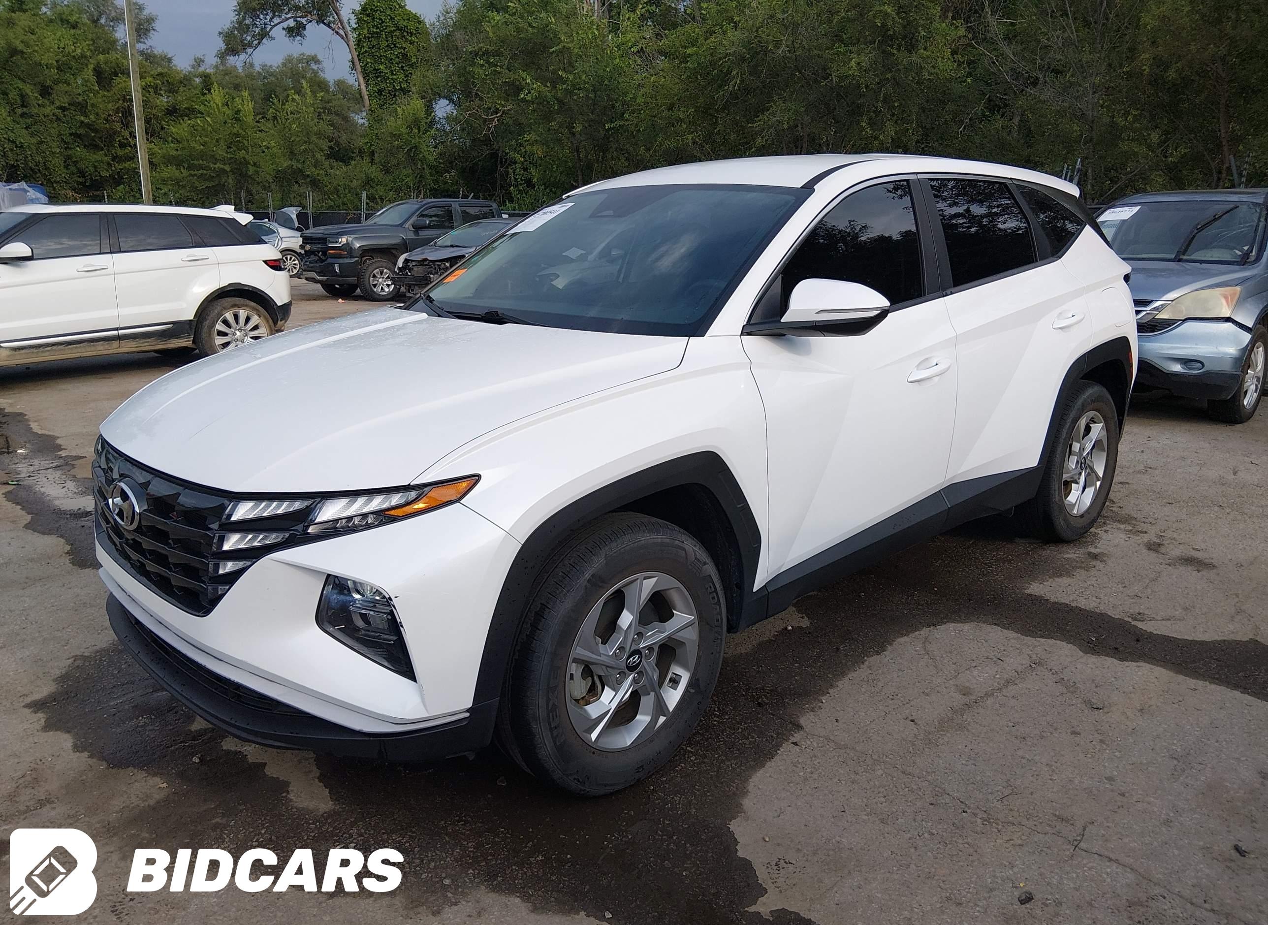 2022 Hyundai Tucson, SE