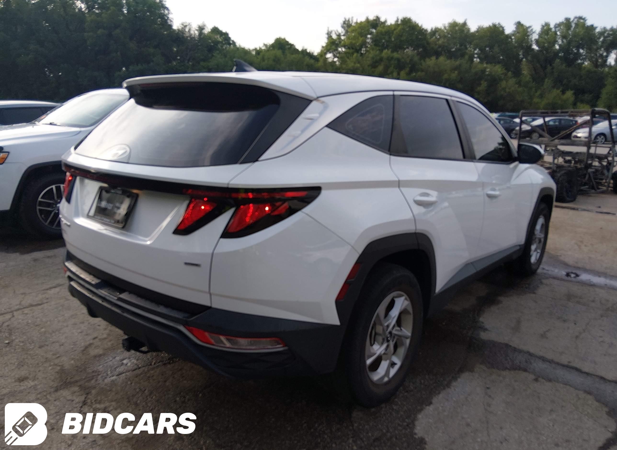 2022 Hyundai Tucson, SE