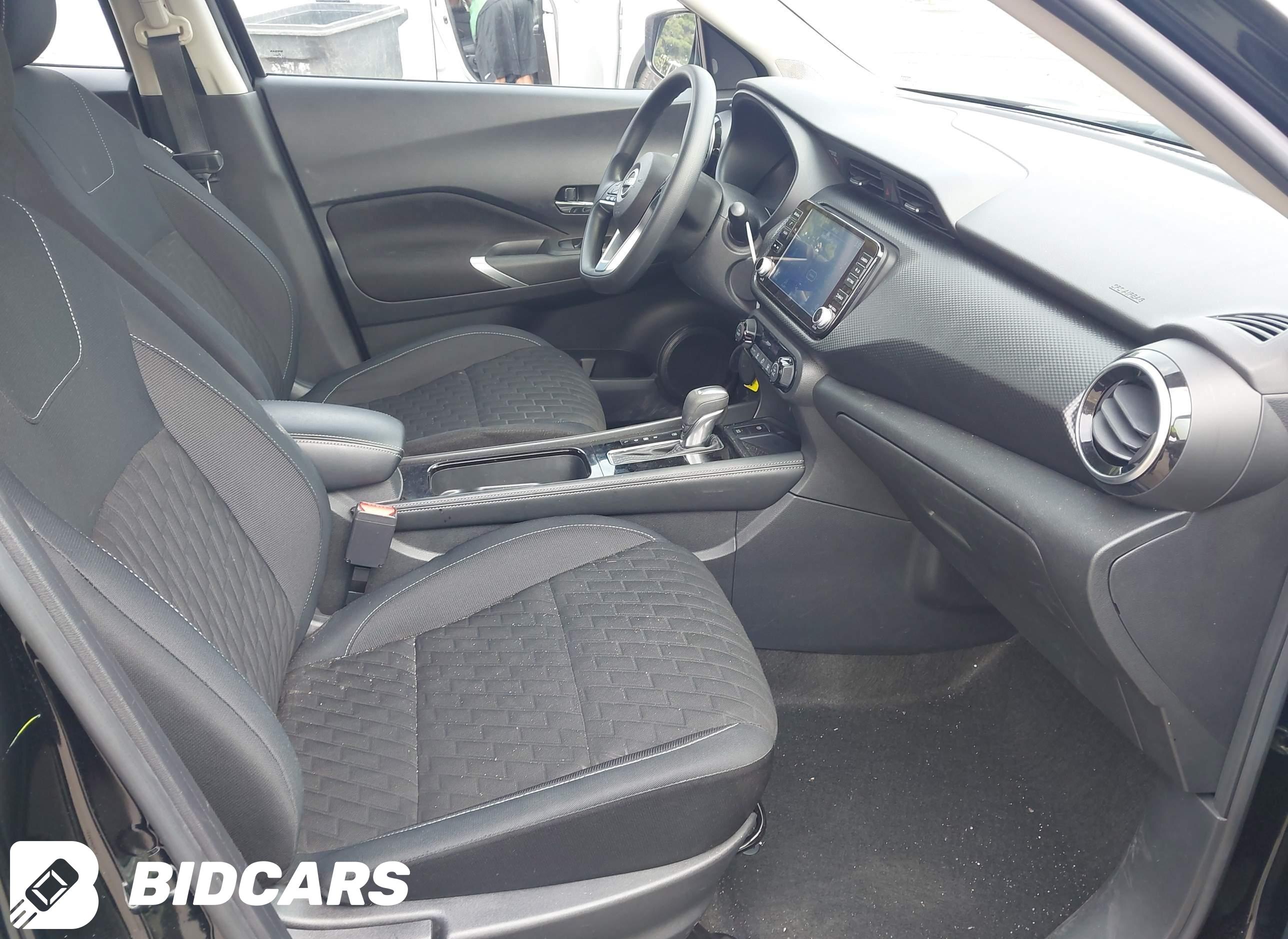 2022 Nissan Kicks, Sv Xtronic...