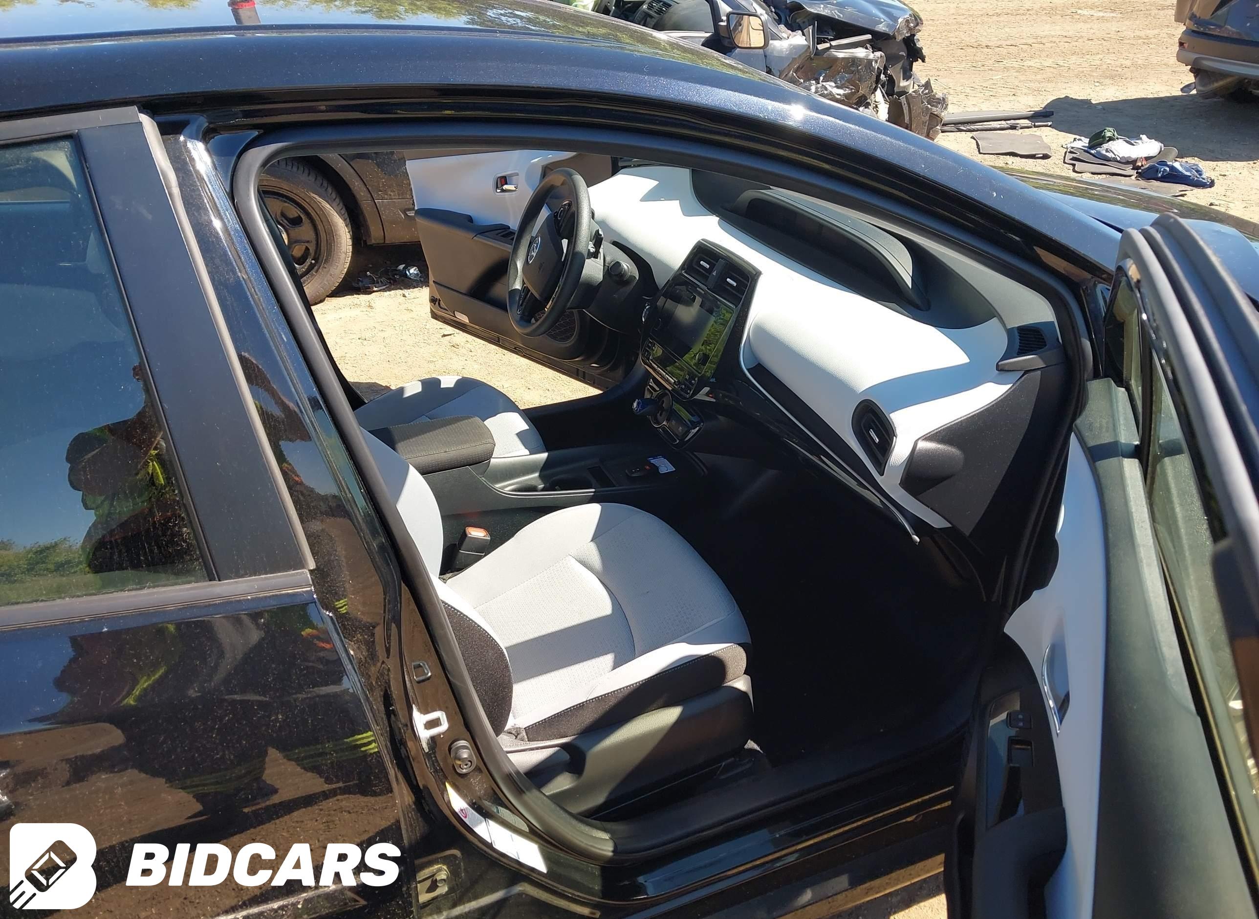 2019 Toyota Prius, LE