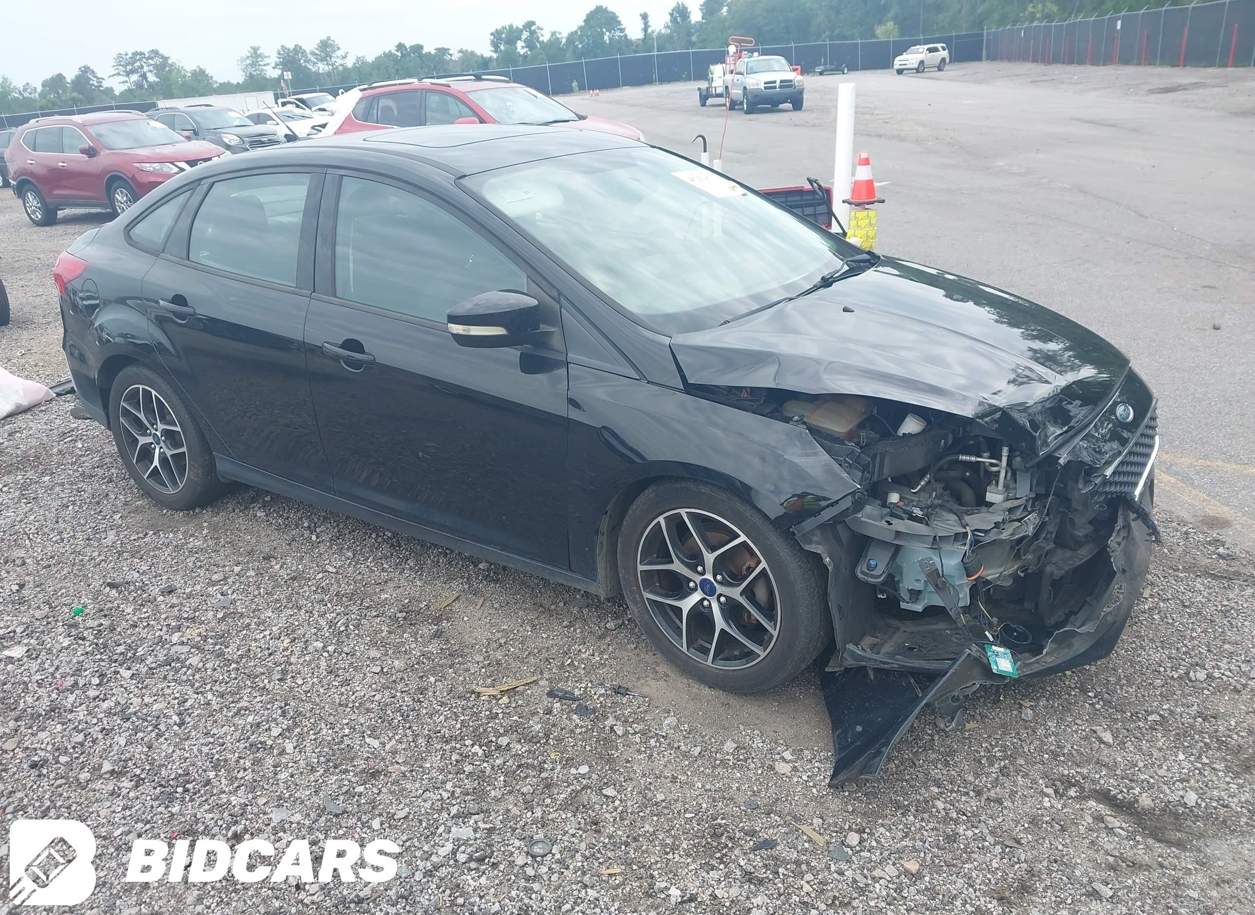 2017 Ford Focus, Sel