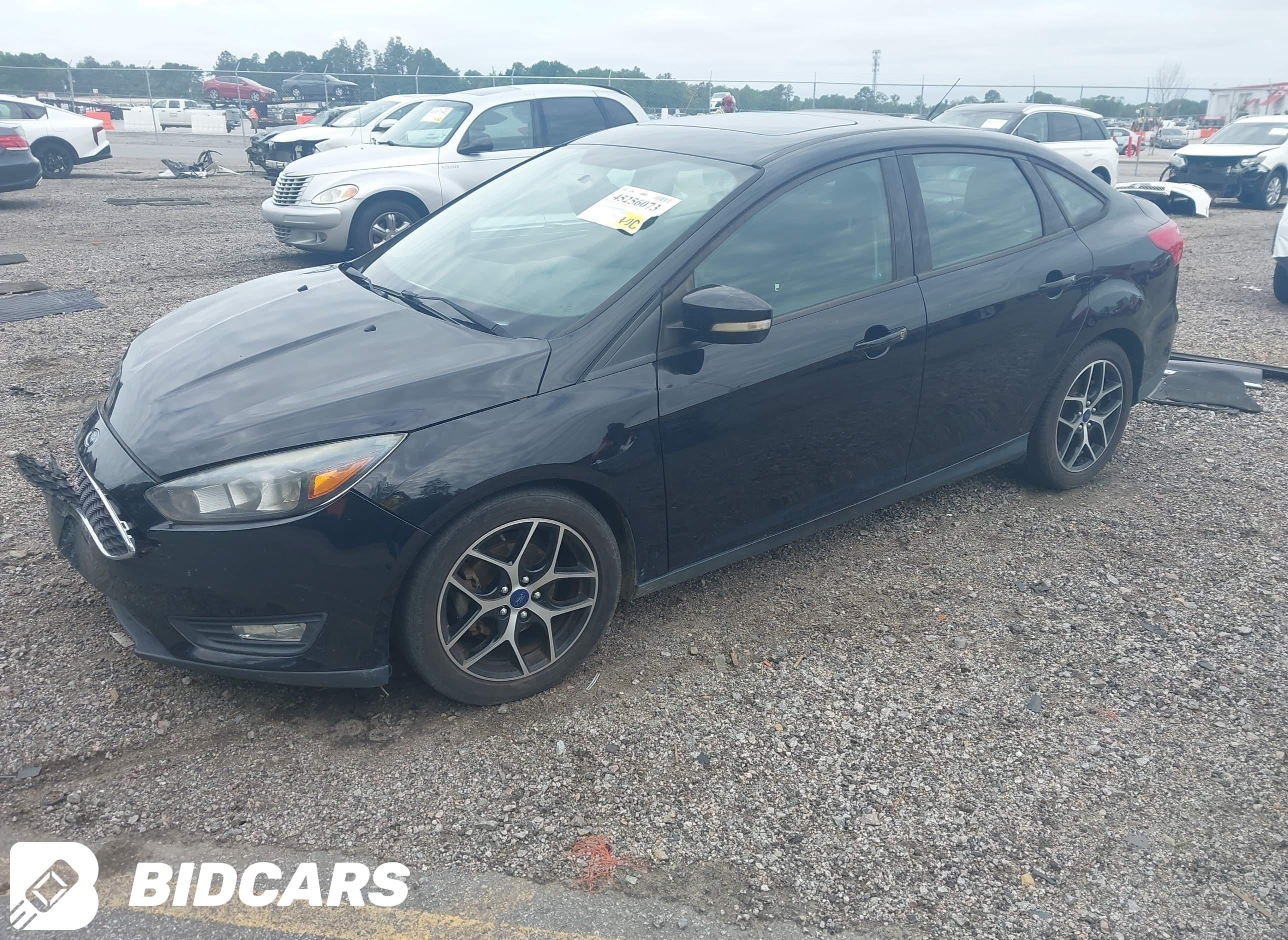 2017 Ford Focus, Sel