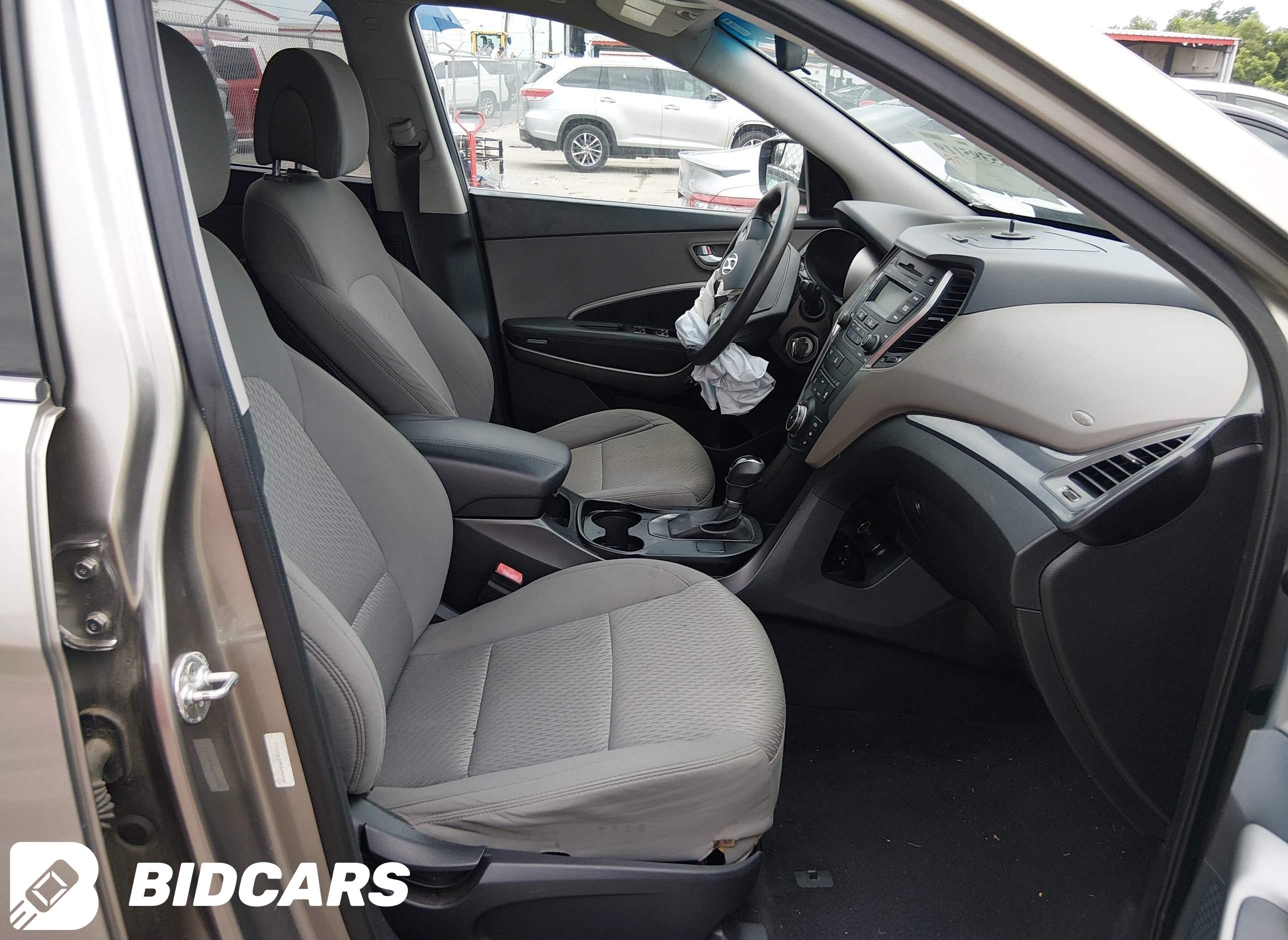 2015 Hyundai Santa Fe, Sport...