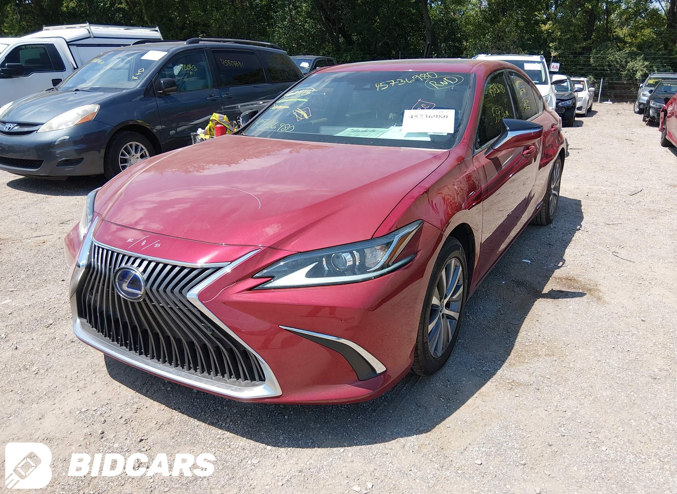 2021 Lexus ES, 300H