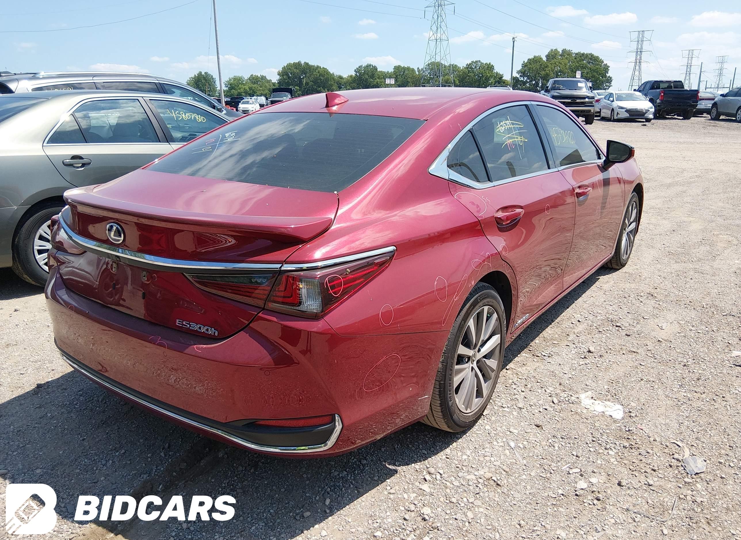 2021 Lexus ES, 300H