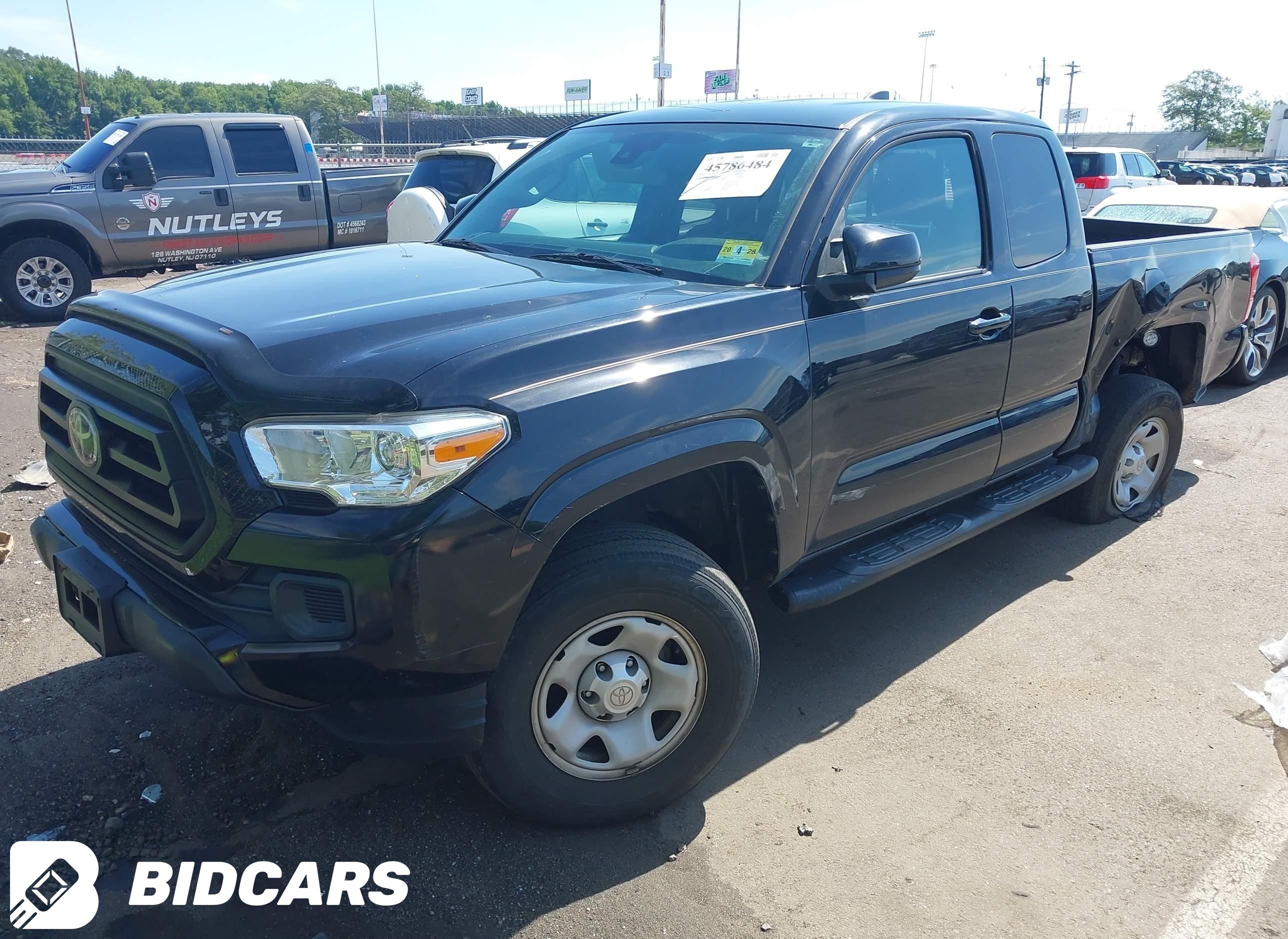 2021 Toyota Tacoma, SR