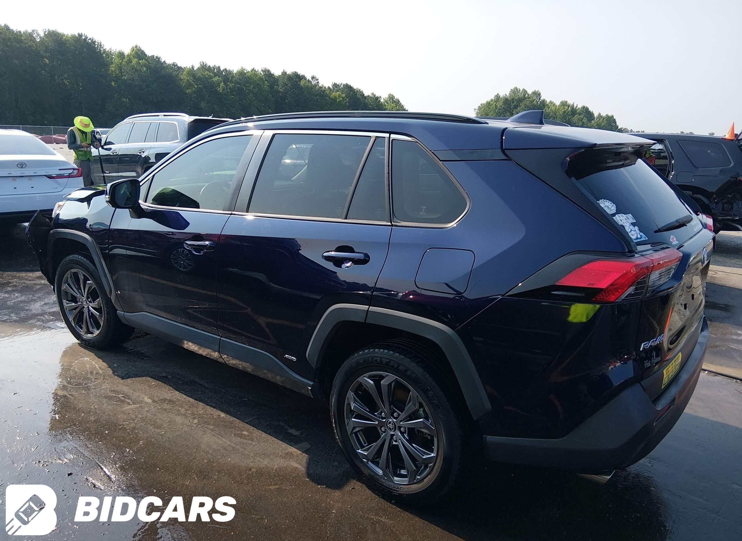 2022 Toyota RAV4, Hybrid Xle...