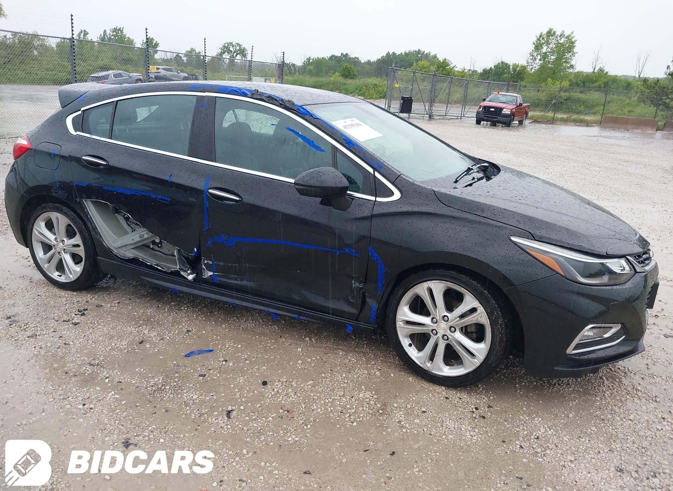 2017 Chevrolet Cruze, Premier...
