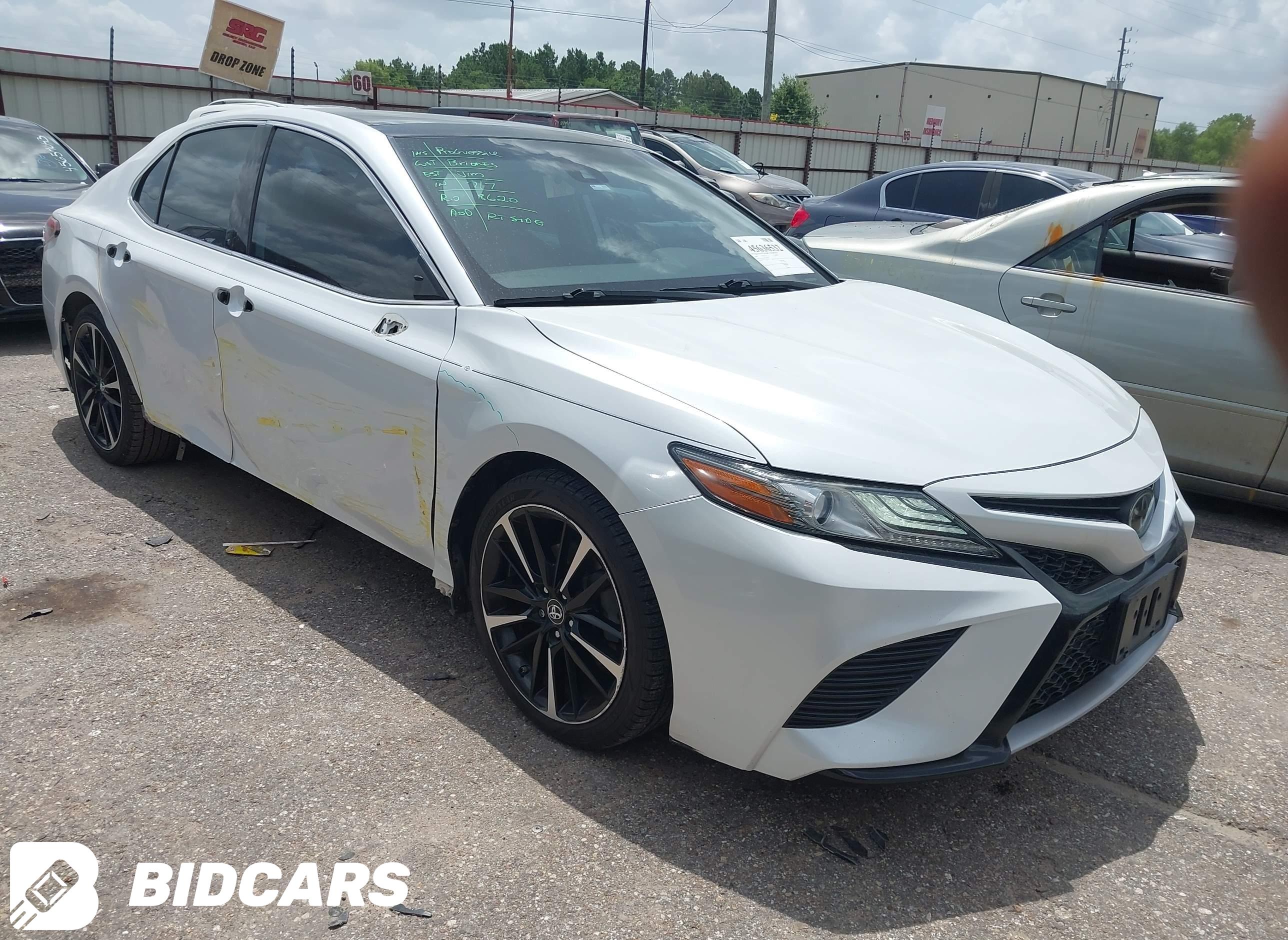 2019 Toyota Camry, Xse