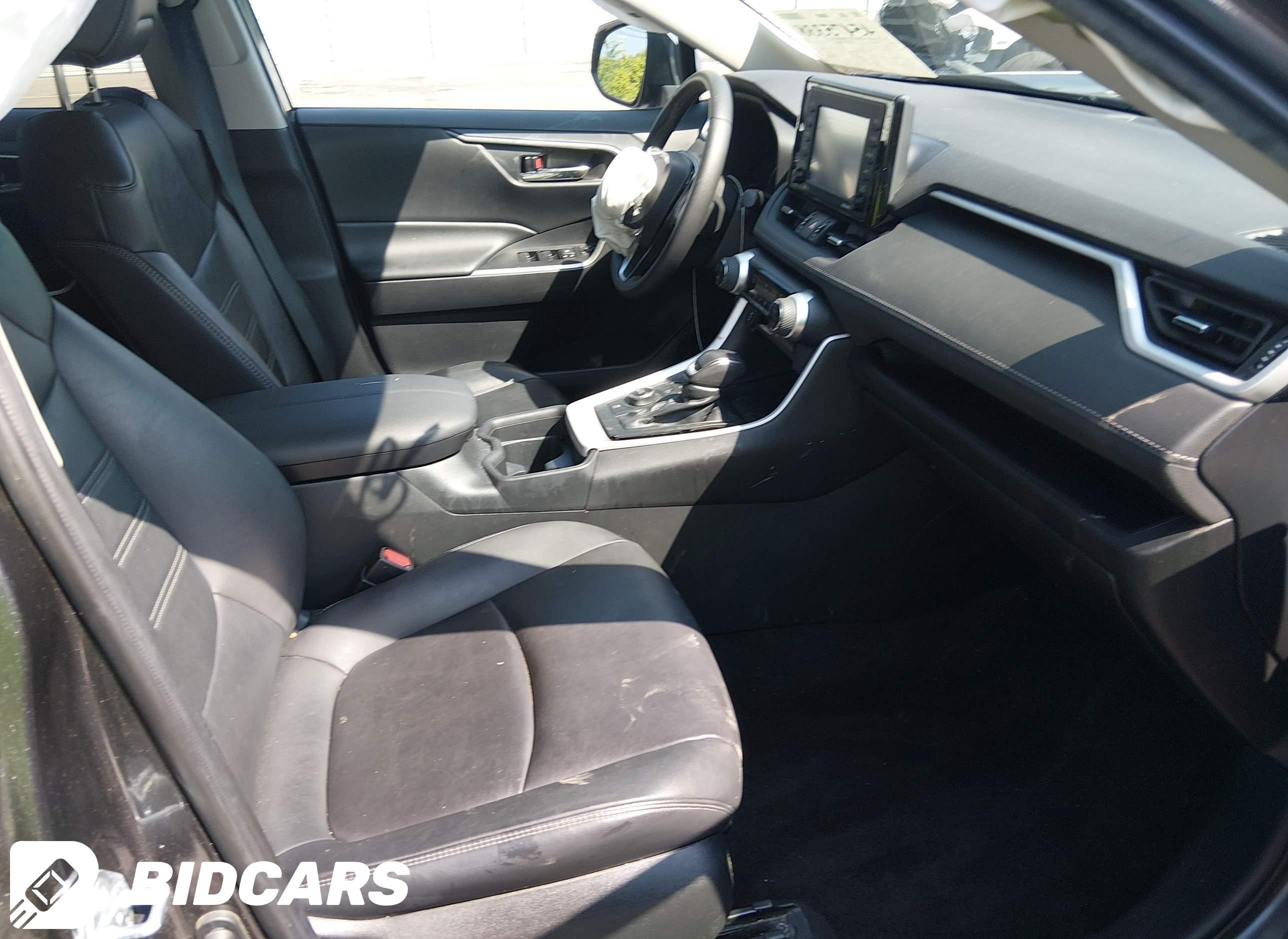 2021 Toyota RAV4, Hybrid Xle...