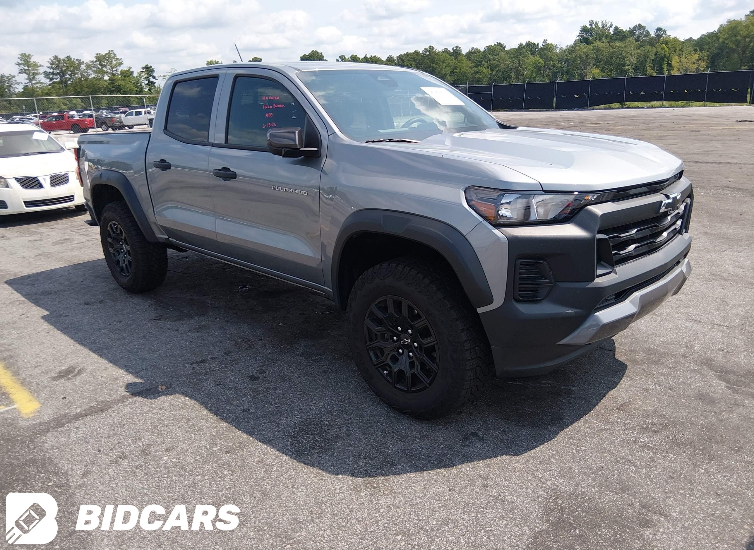 2025 Chevrolet Colorado, 4Wd...