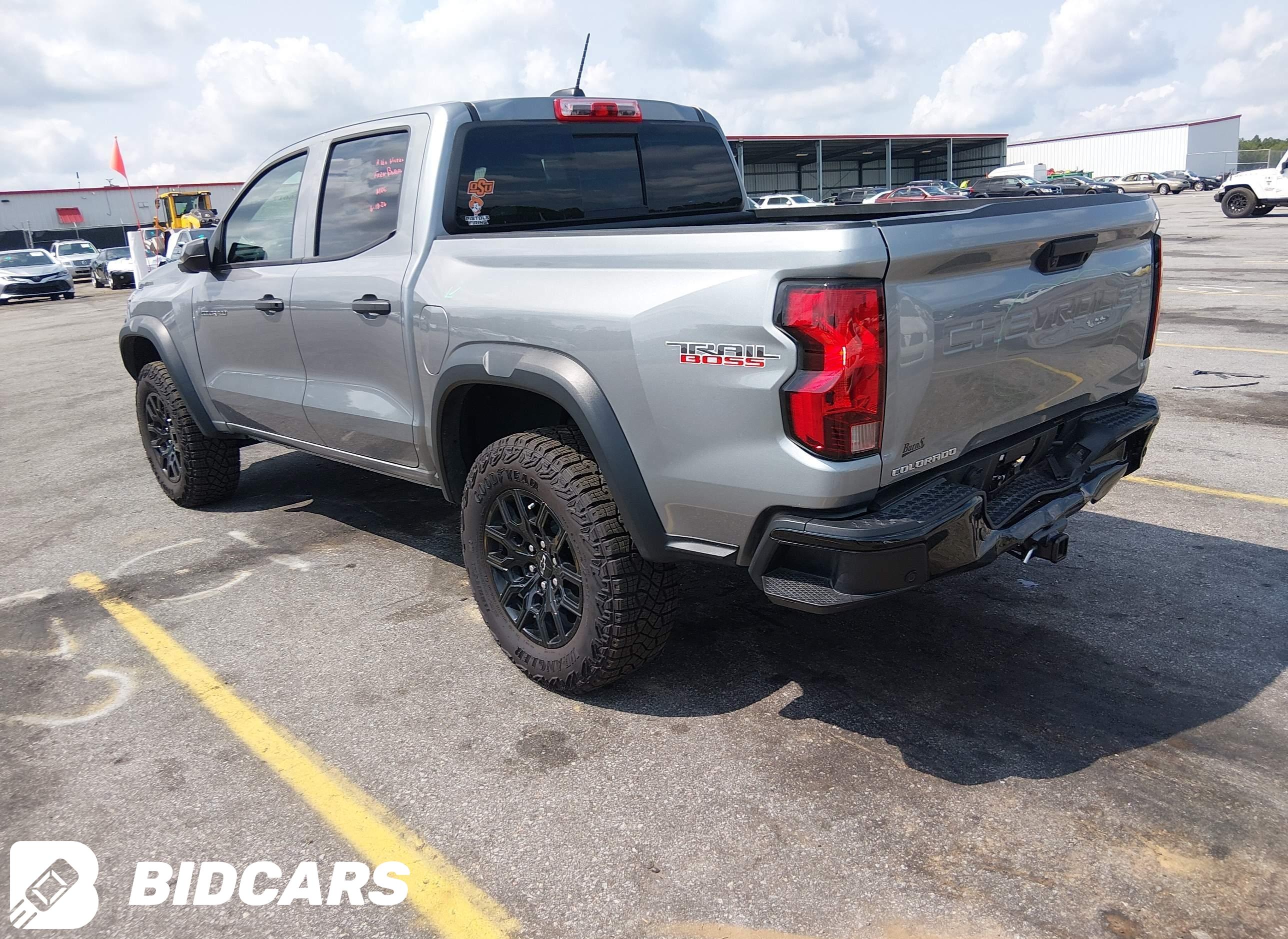 2025 Chevrolet Colorado, 4Wd...