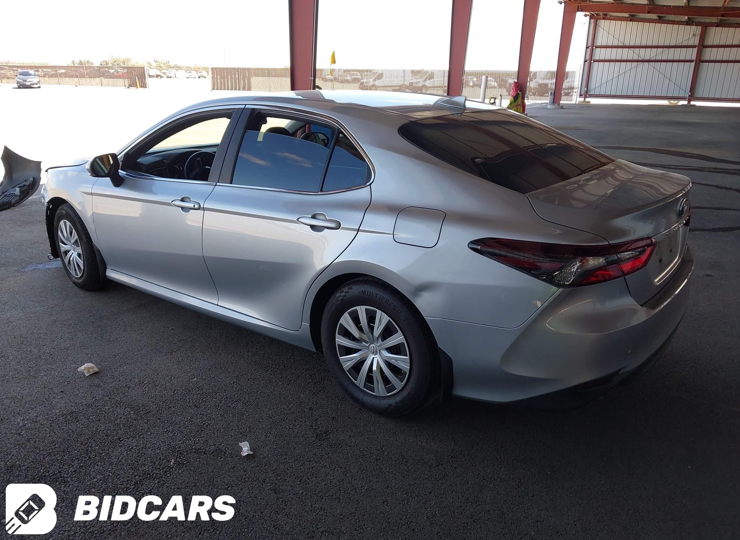 2023 Toyota Camry, Le Hybrid