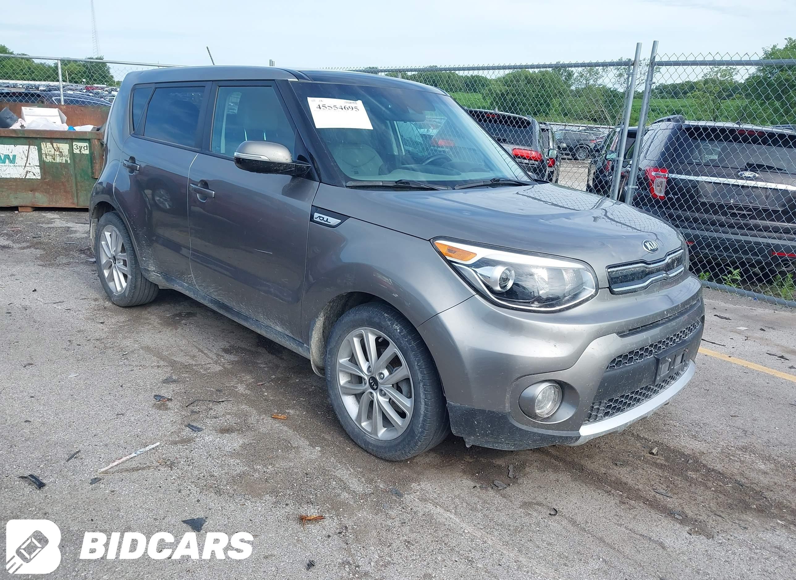 2017 KIA Soul, +