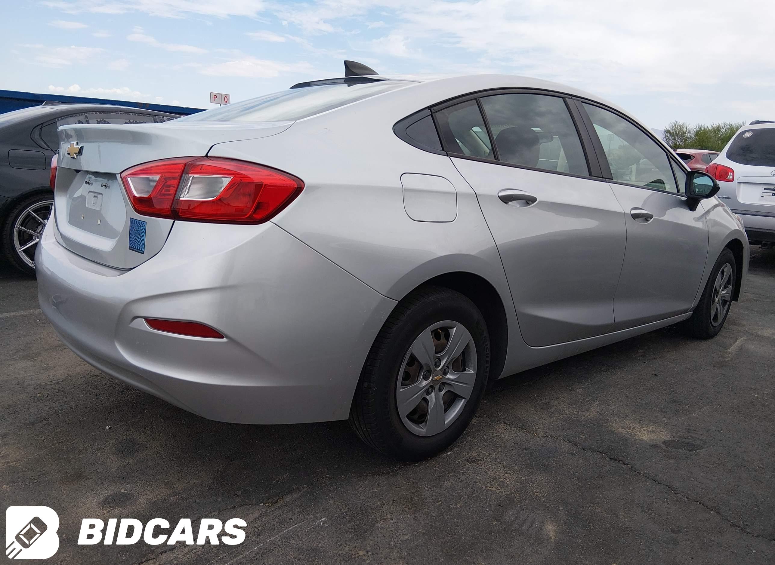 2018 Chevrolet Cruze, Ls Auto