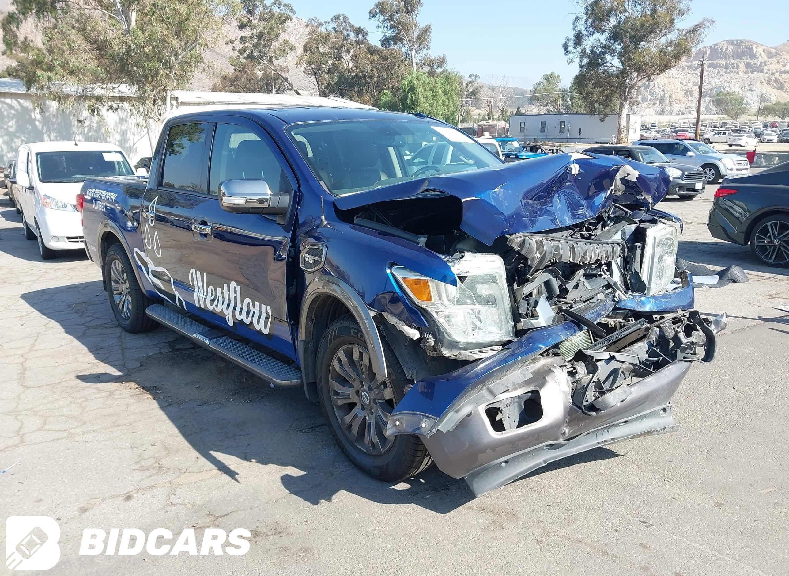 2017 Nissan Titan, Platinum R...