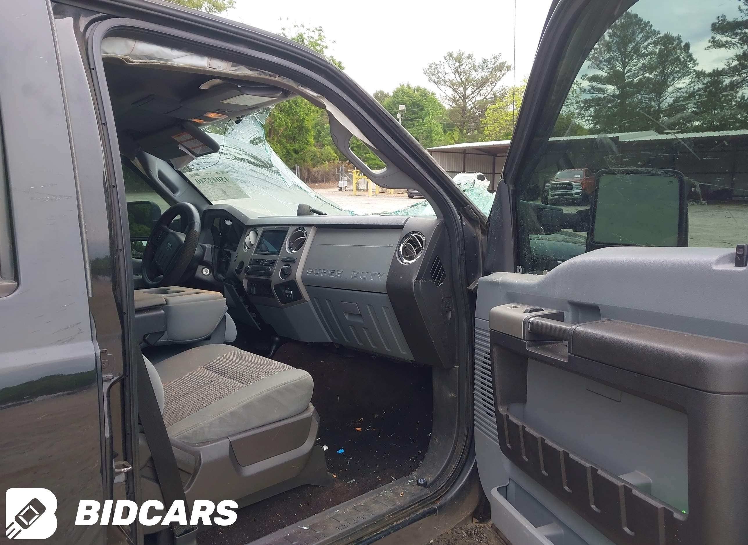 2015 Ford F-250, Xlt