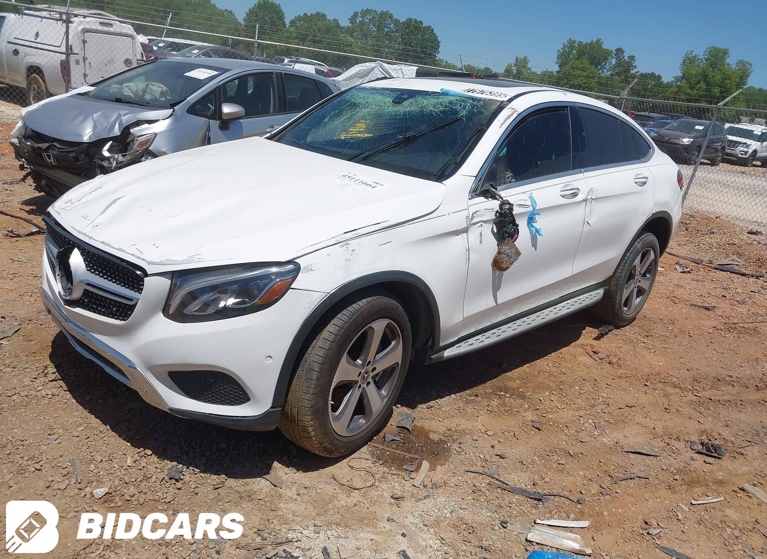 2019 Mercedes-Benz Glc 300 Co...