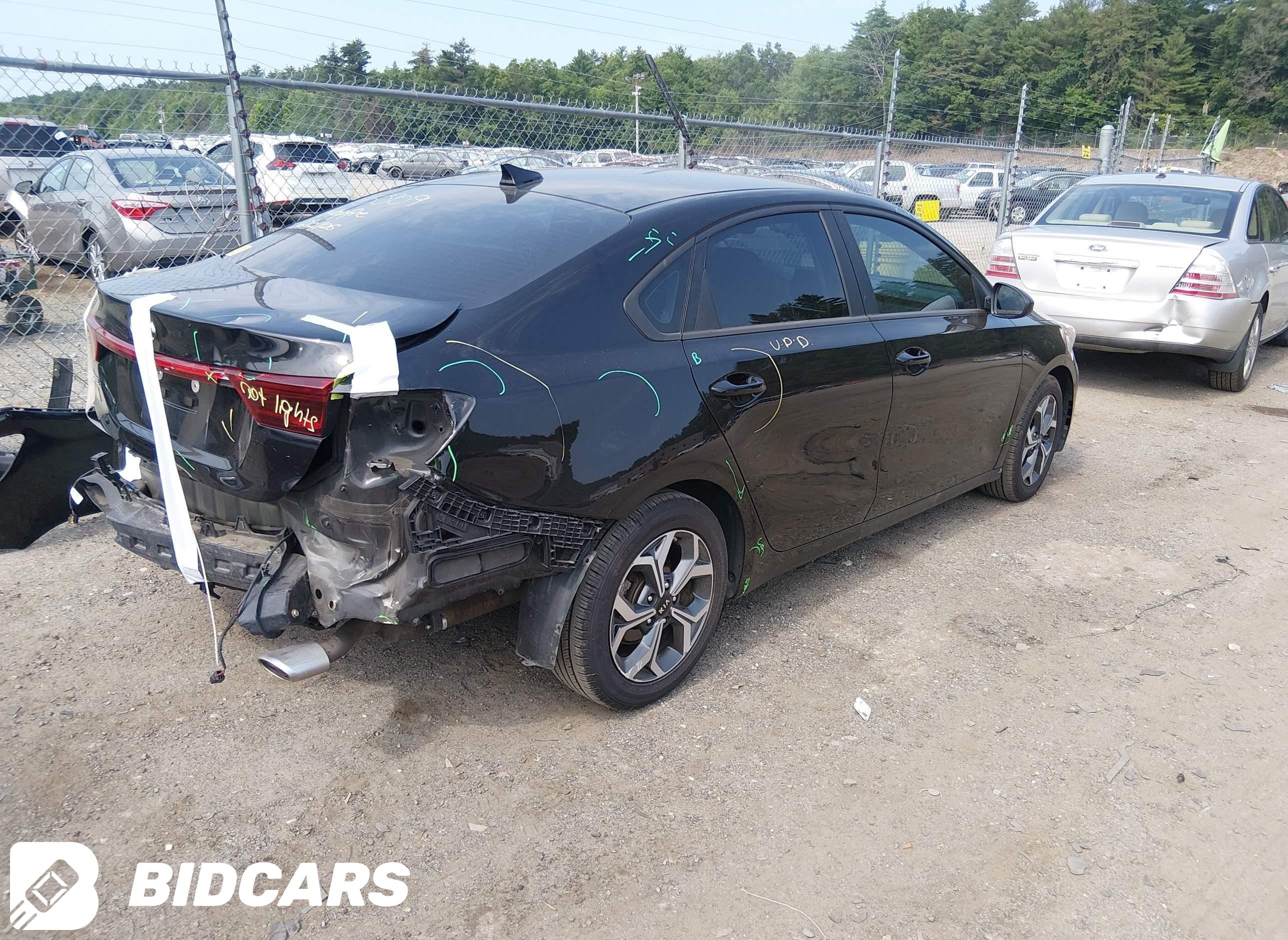 2021 KIA Forte, Lxs