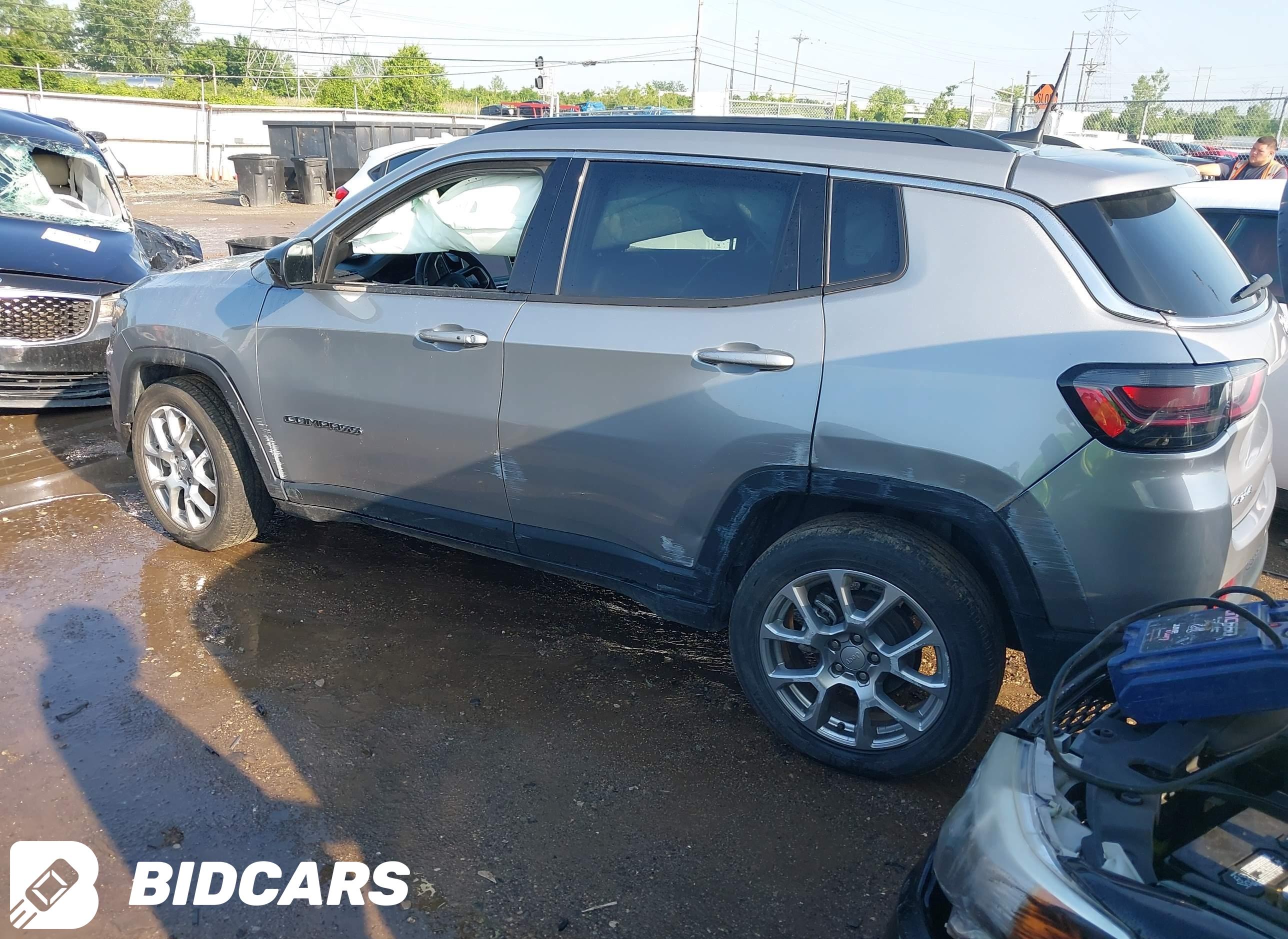 2023 Jeep Compass, Latitude L...