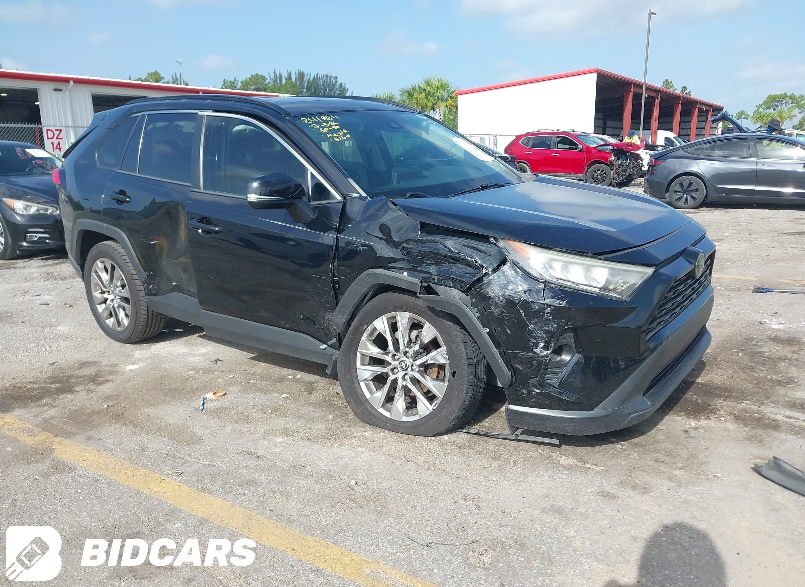 2021 Toyota RAV4, Xle Premium