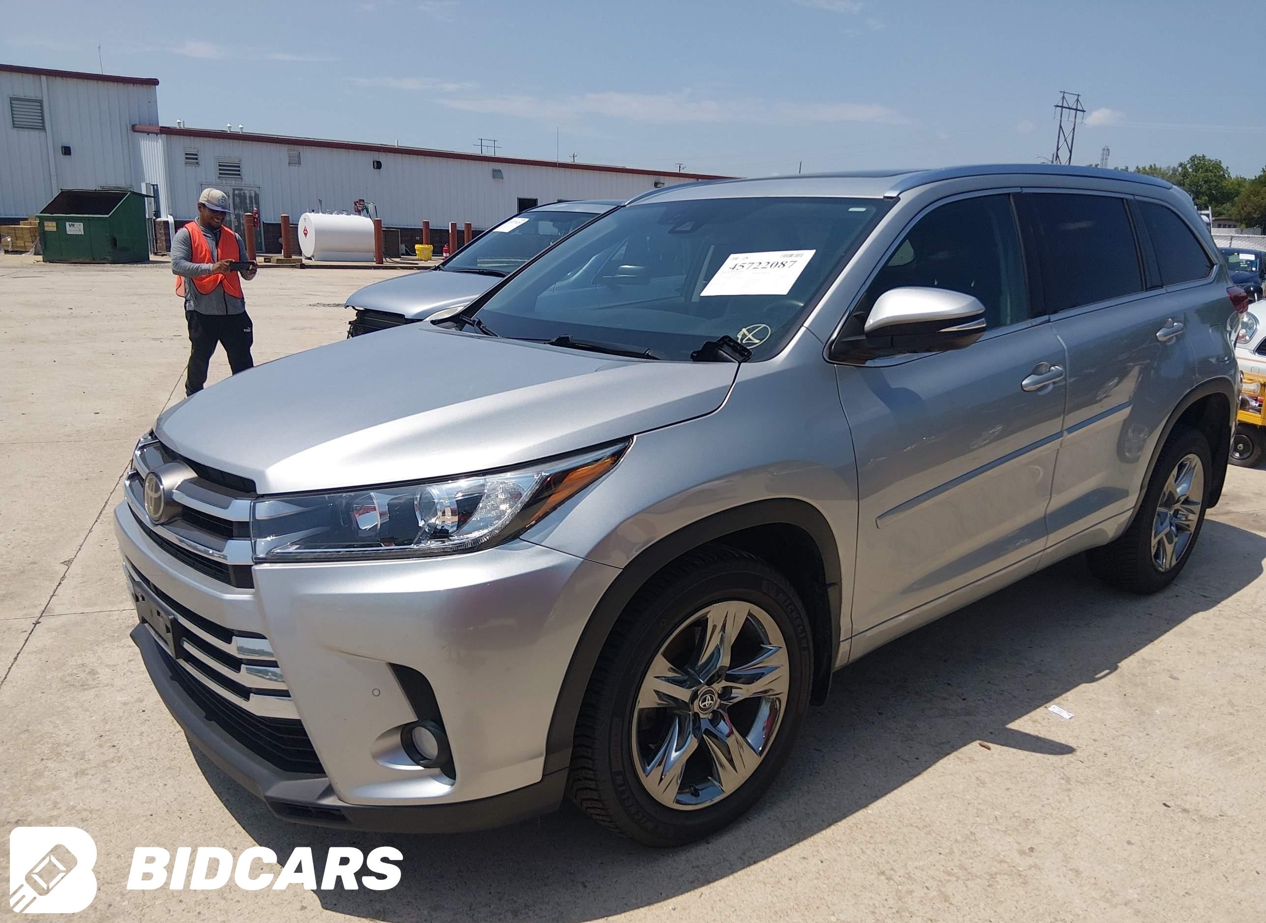 2017 Toyota Highlander, Limit...