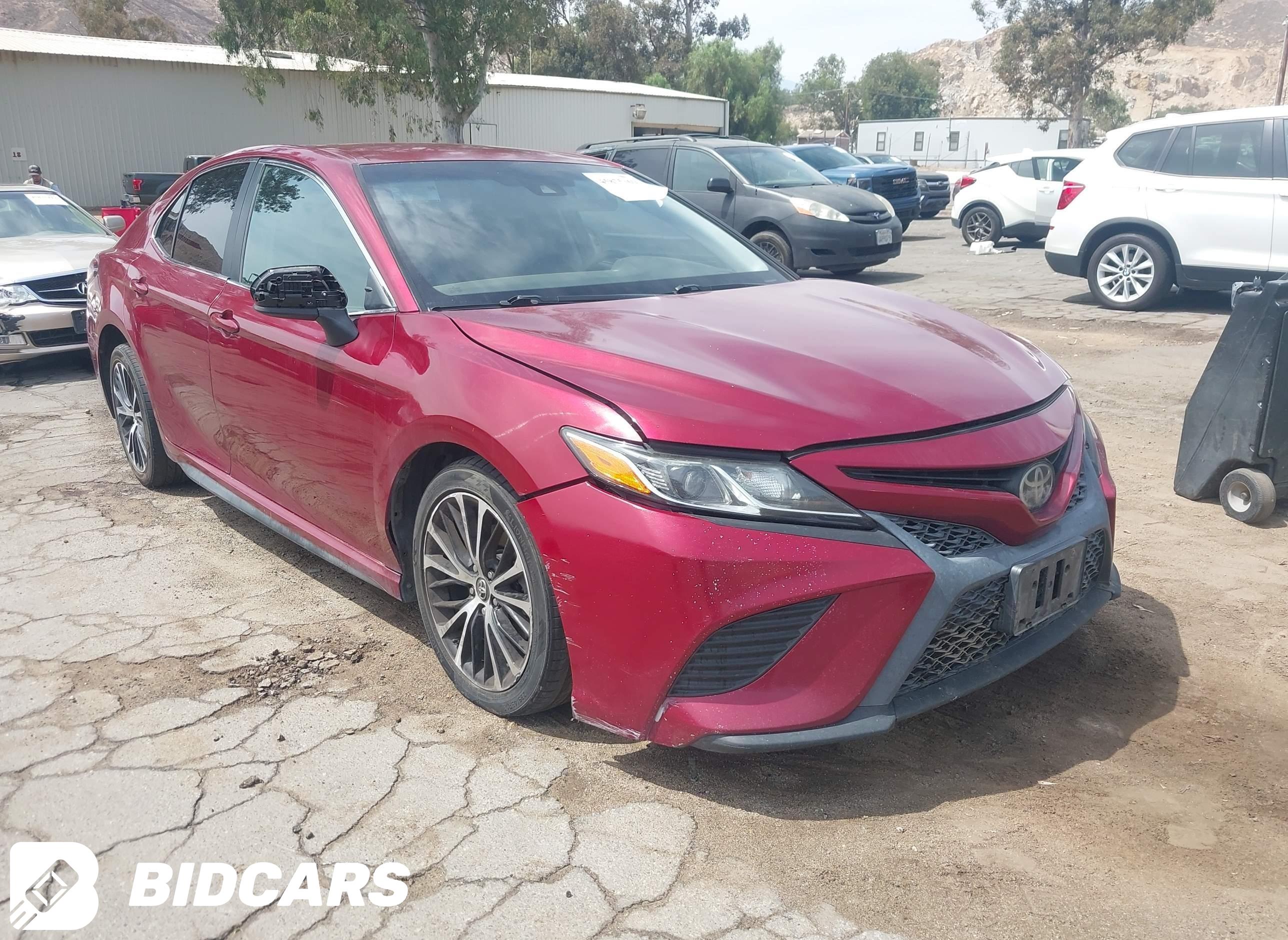 2018 Toyota Camry, SE