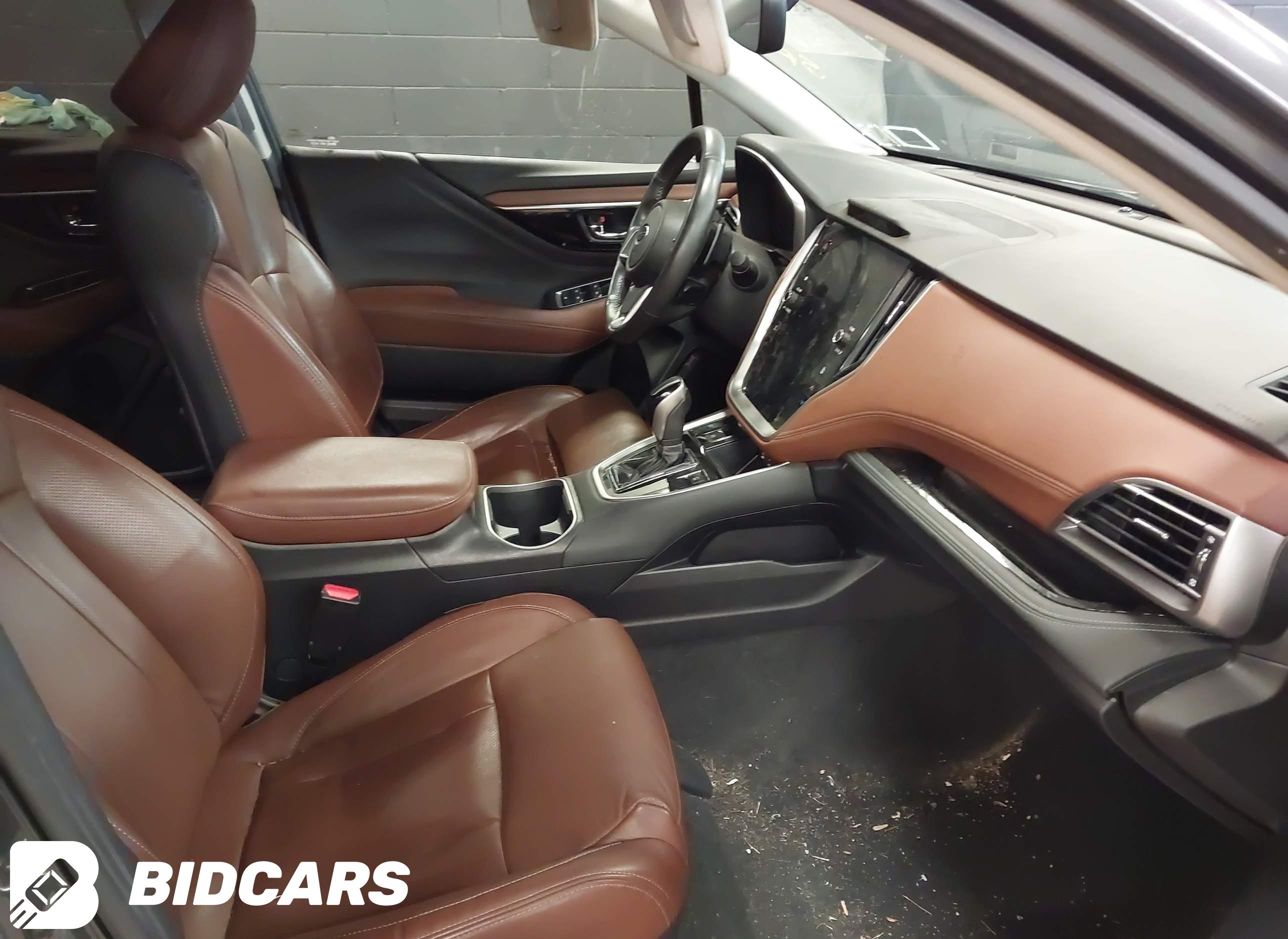 2020 Subaru Outback, Touring