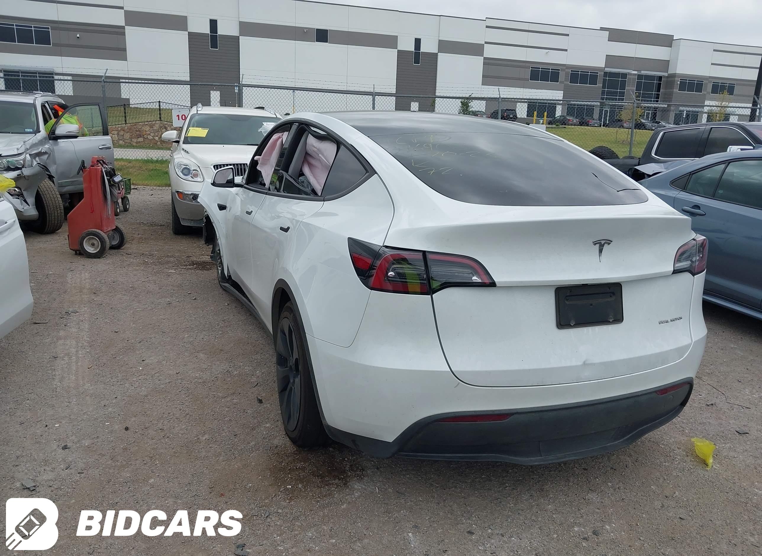 2023 Tesla Model Y, Awd/Long...