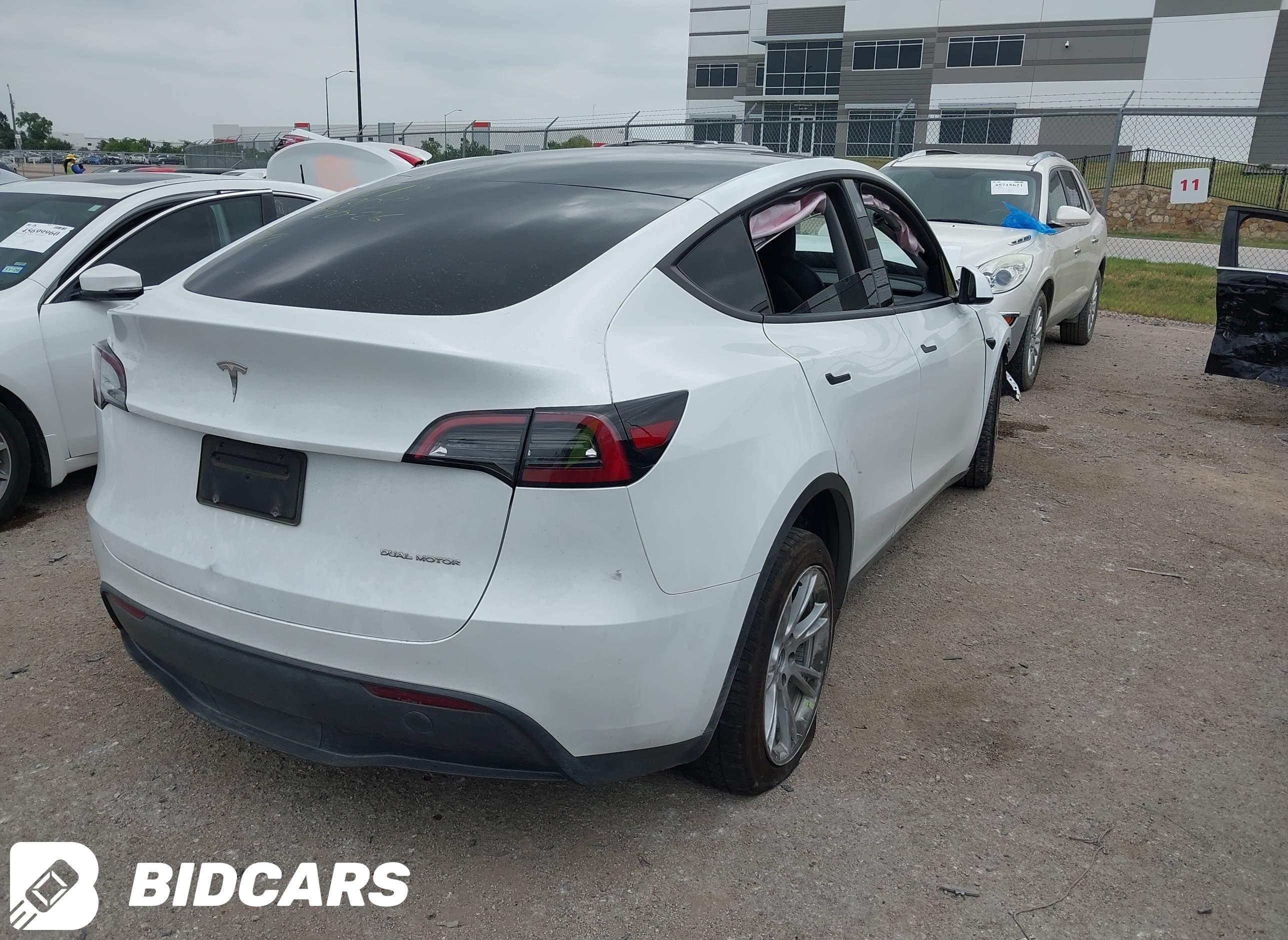 2023 Tesla Model Y, Awd/Long...