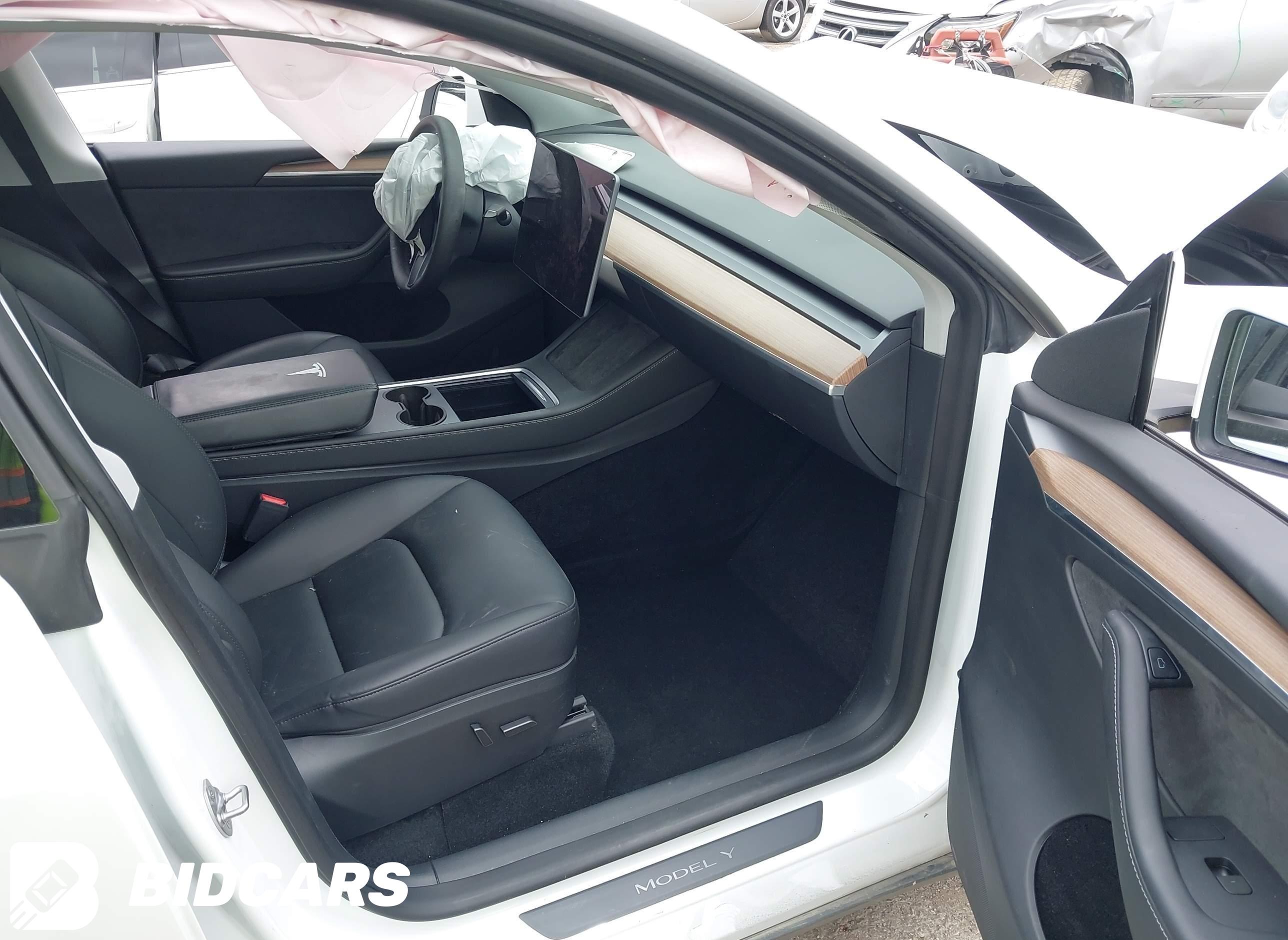 2023 Tesla Model Y, Awd/Long...
