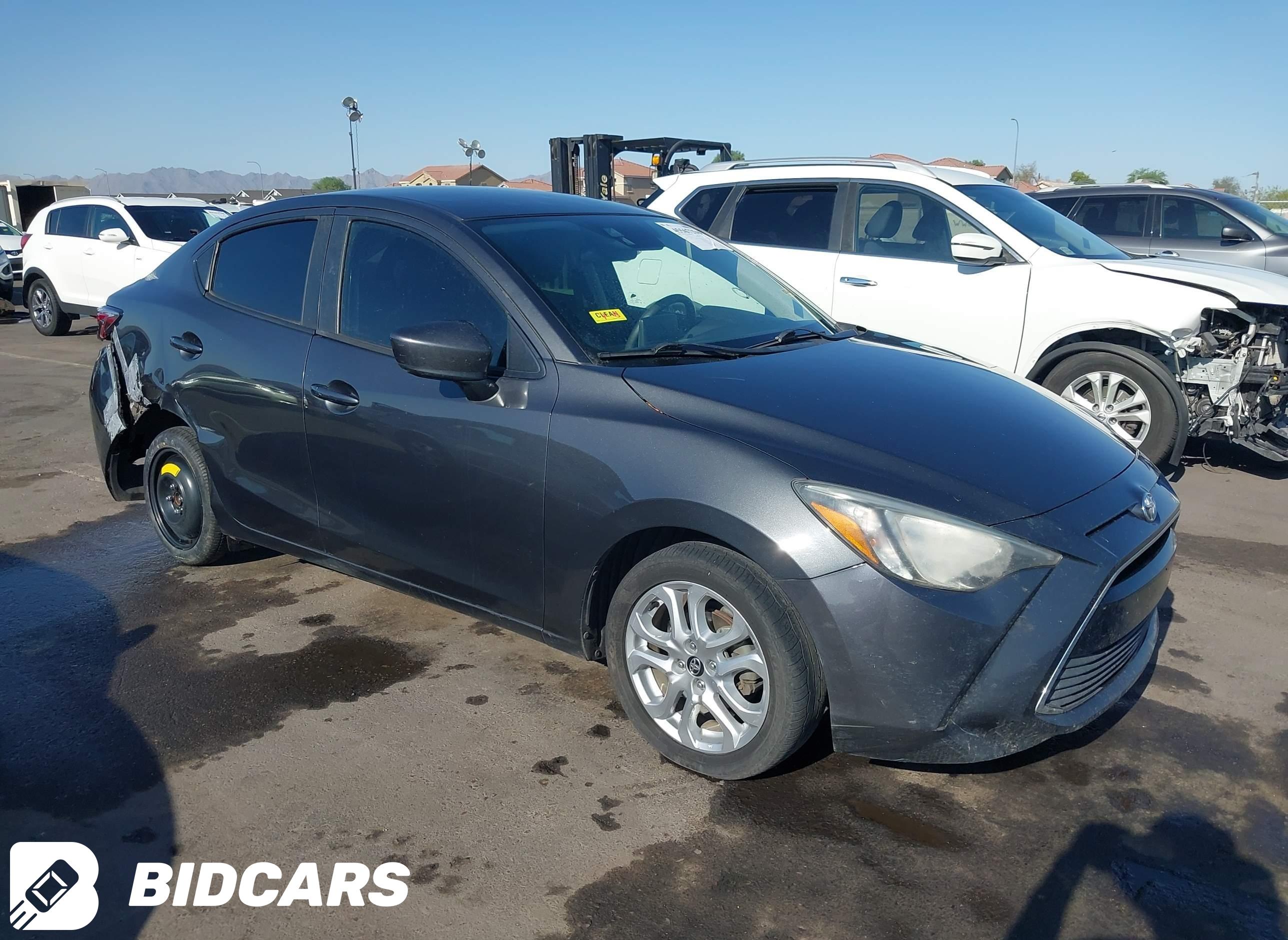 2017 Toyota Yaris, Ia