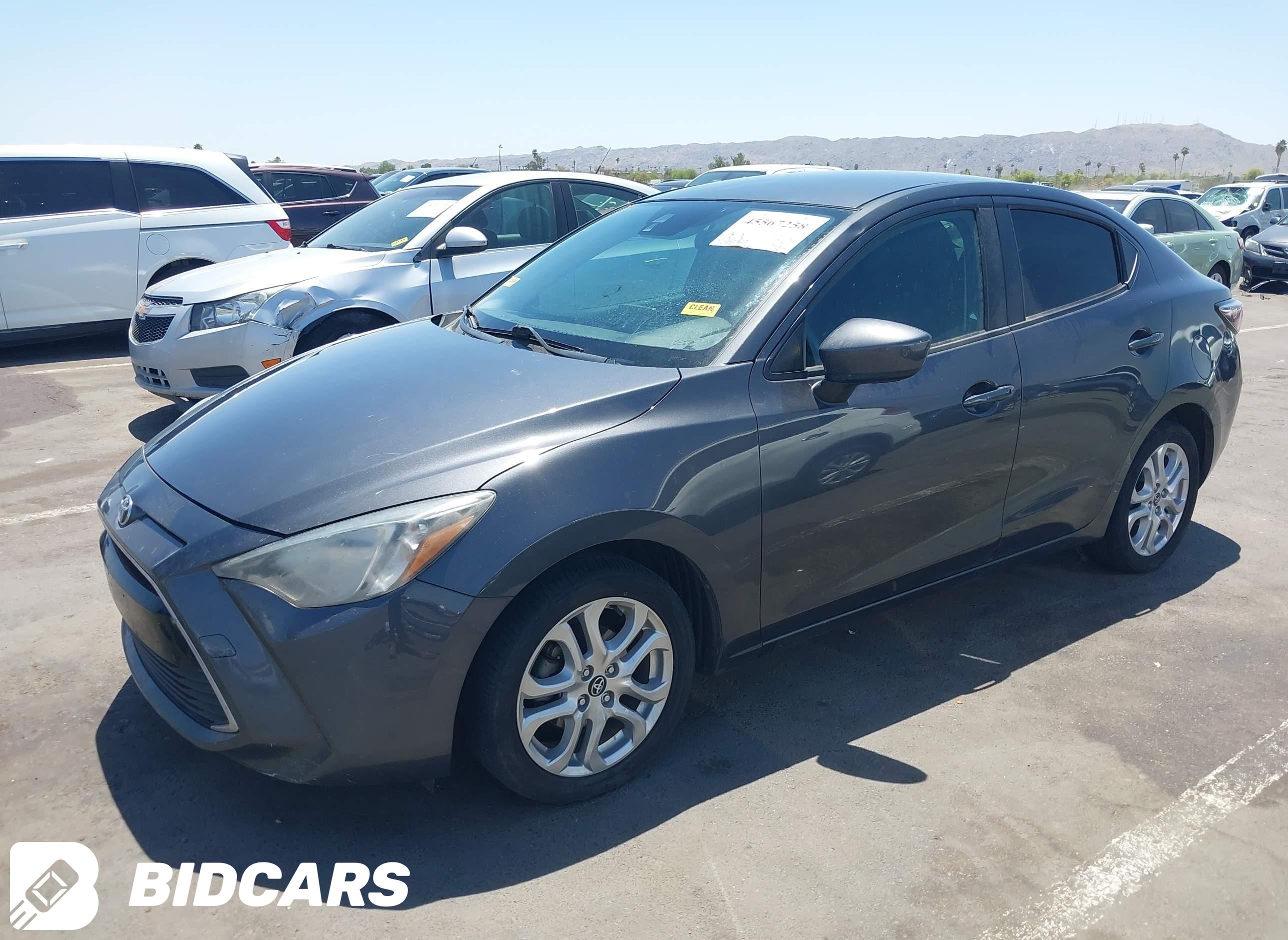 2017 Toyota Yaris, Ia