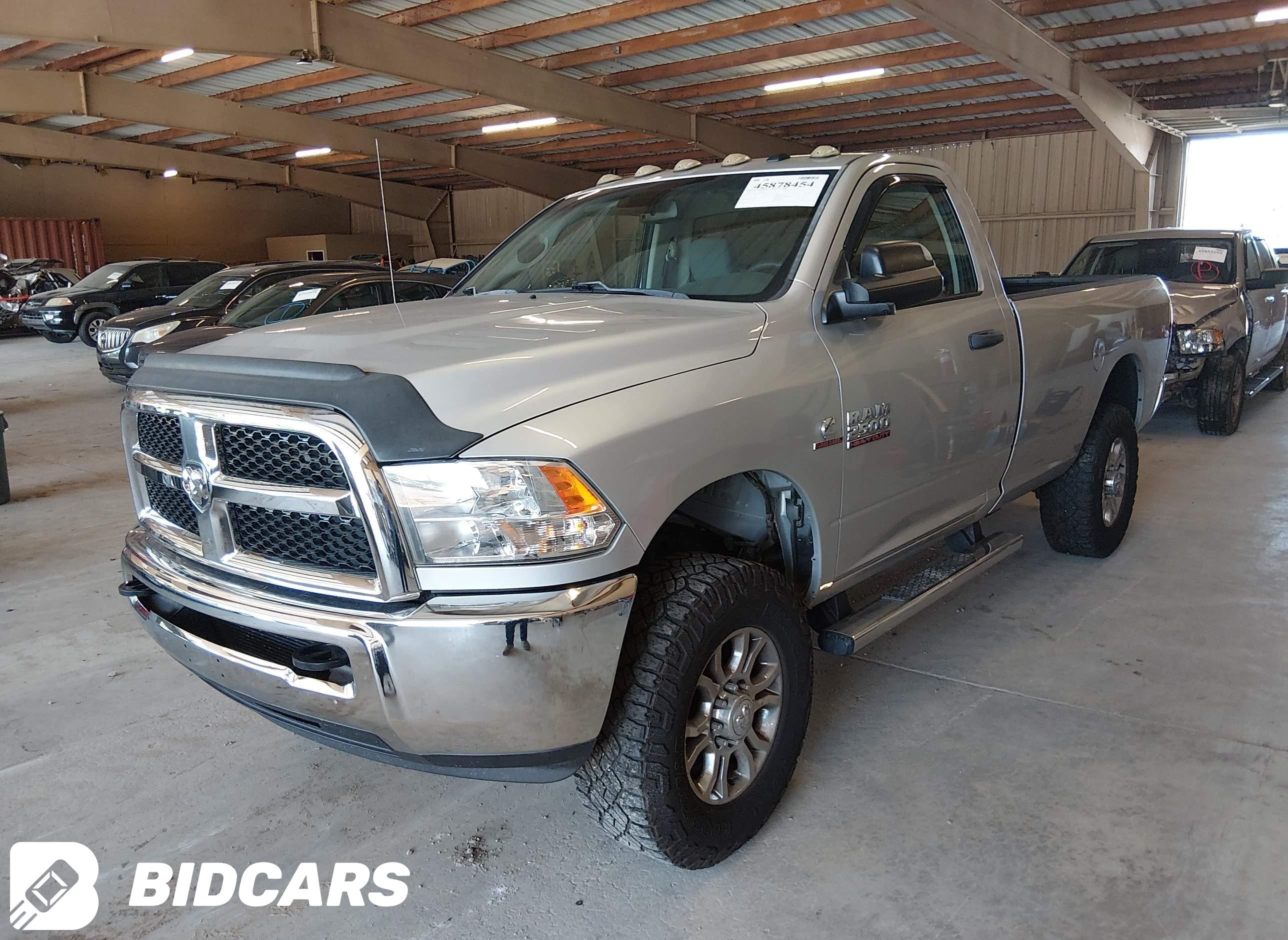 2018 RAM 2500, Tradesman  4X4...