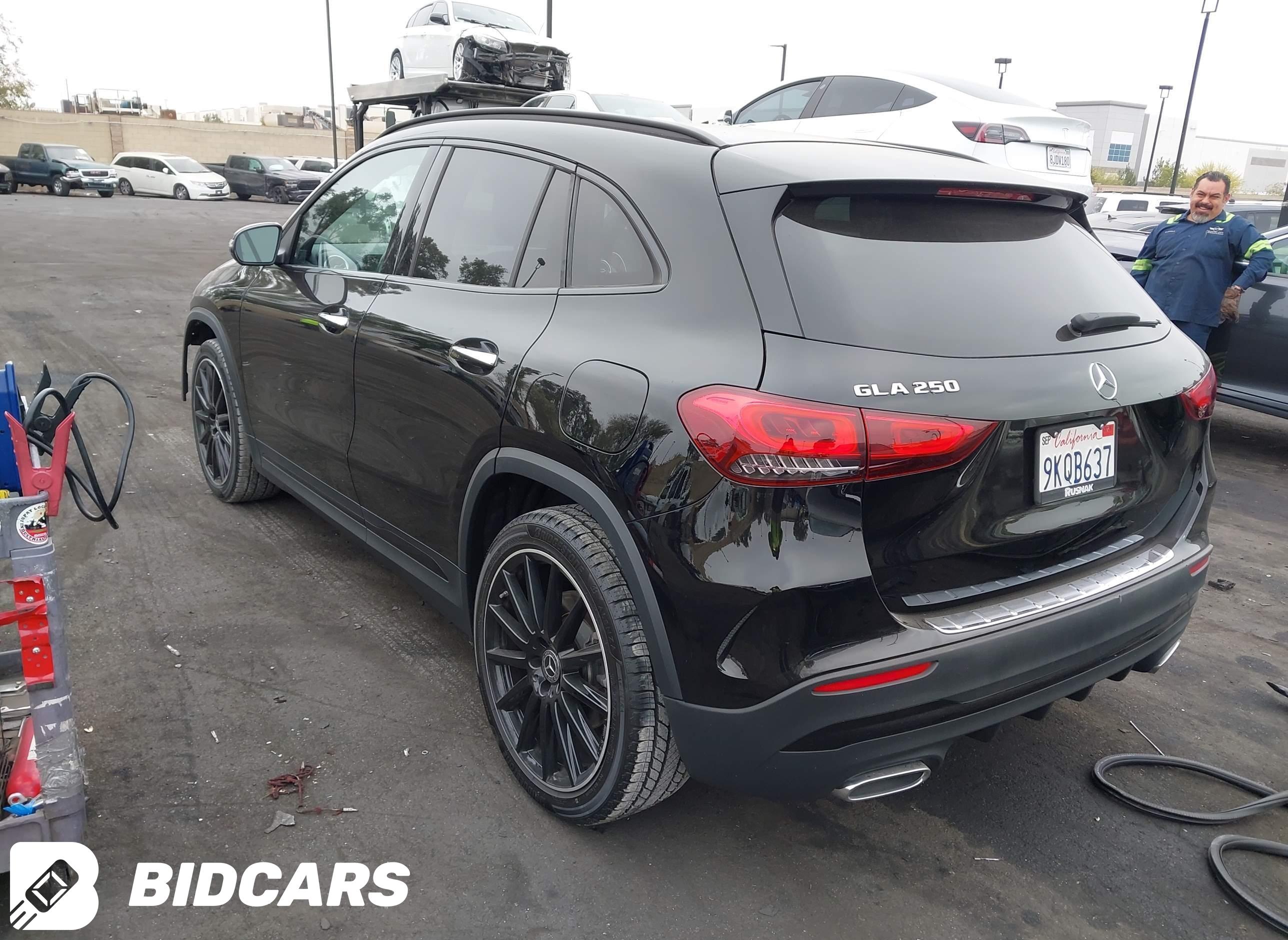 2021 Mercedes-Benz GLA 250