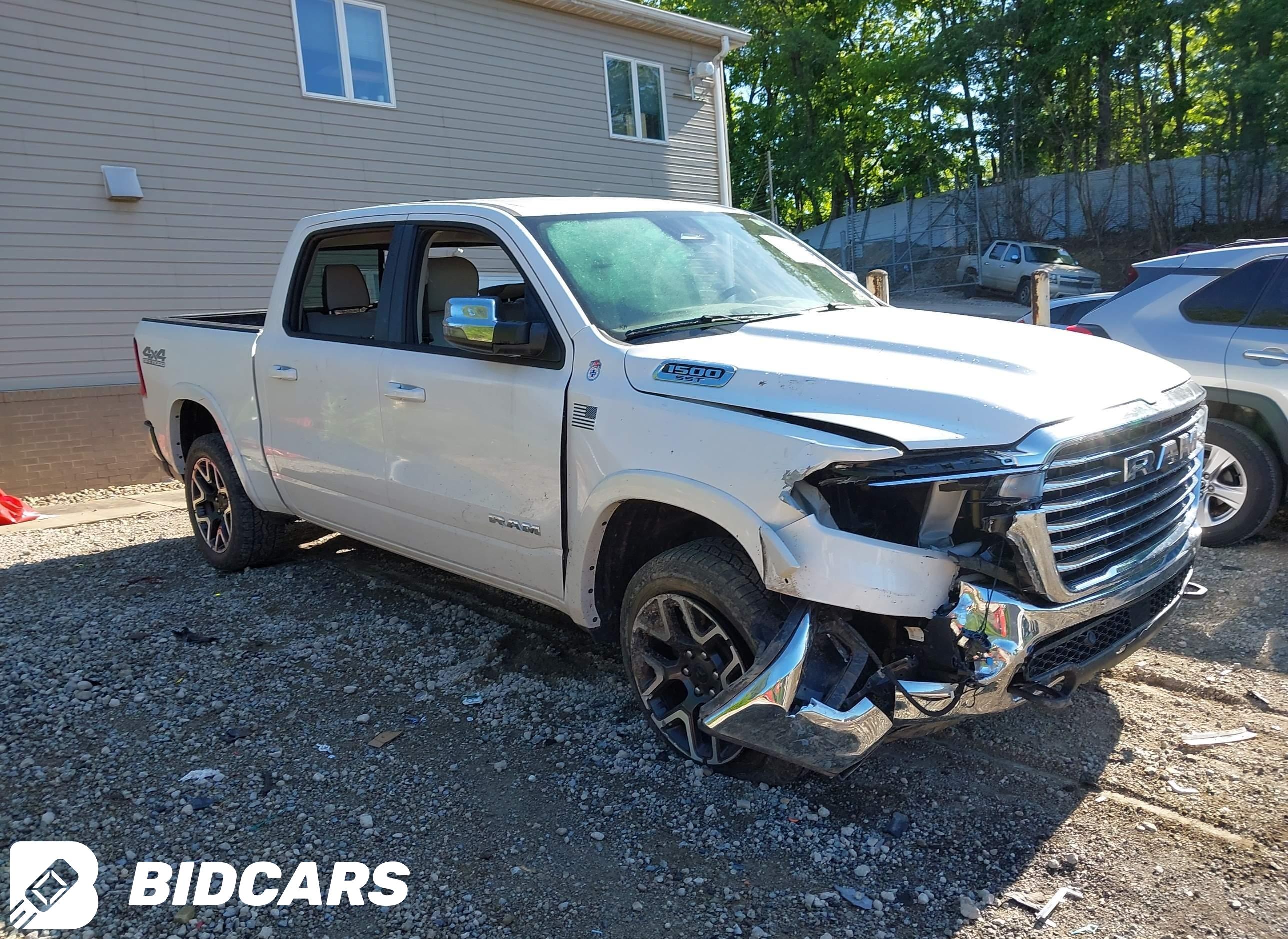 2025 RAM 1500, Laramie