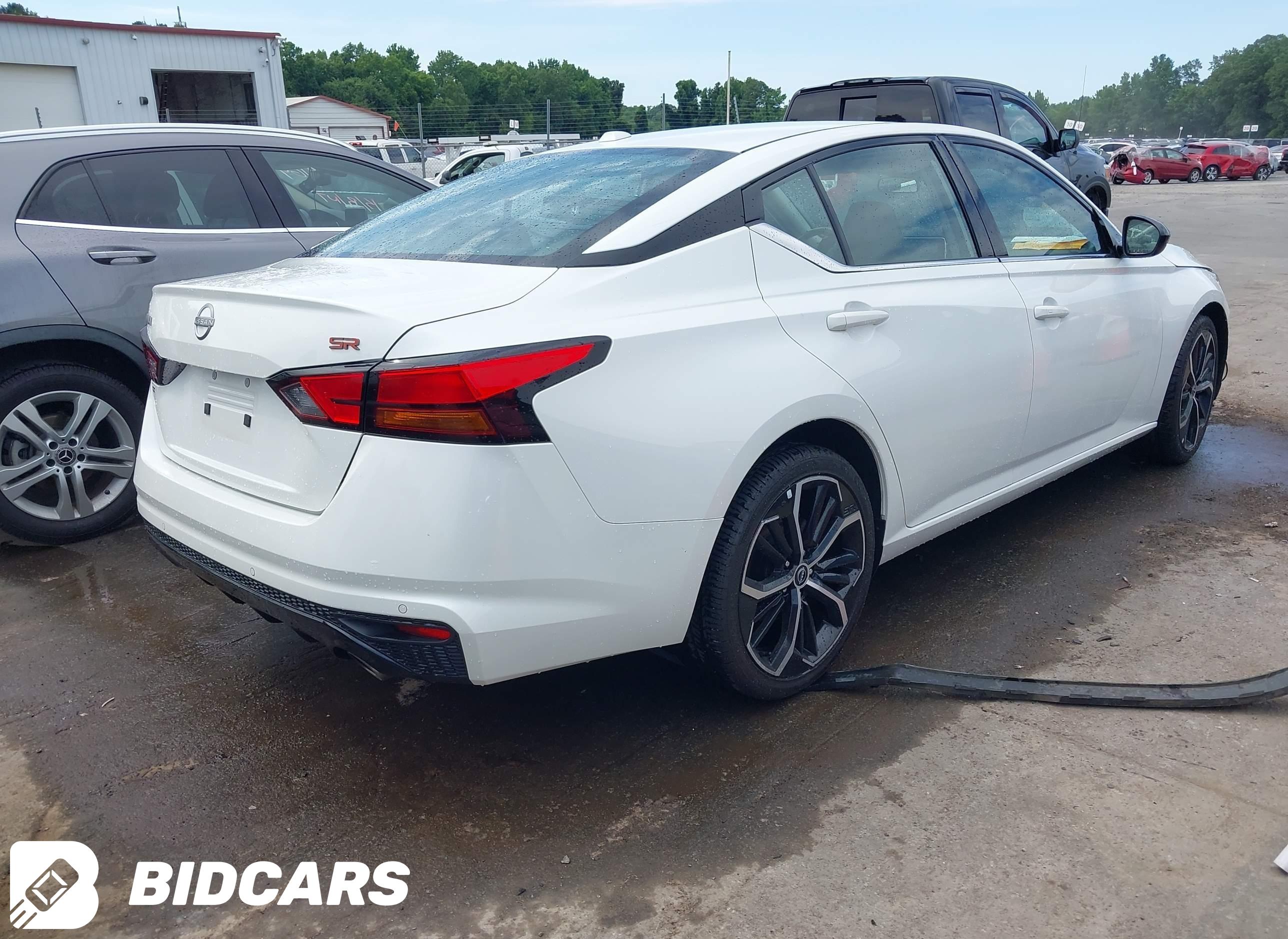 2024 Nissan Altima, Sr Fwd