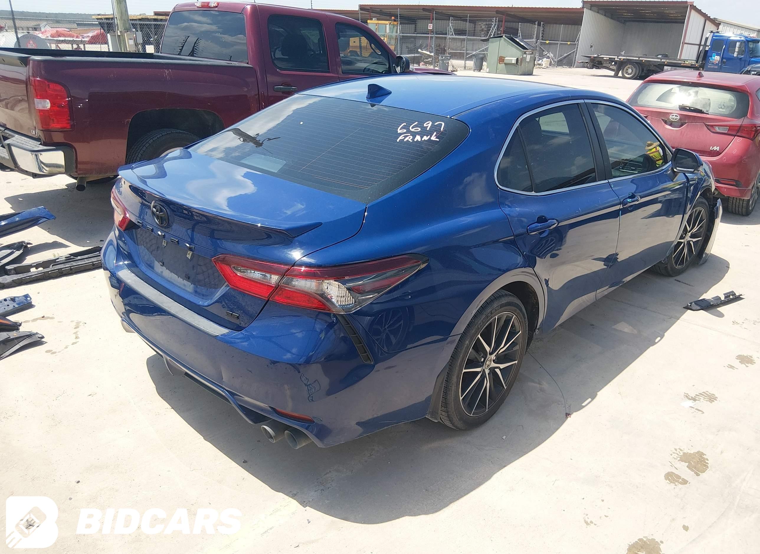 2024 Toyota Camry, SE
