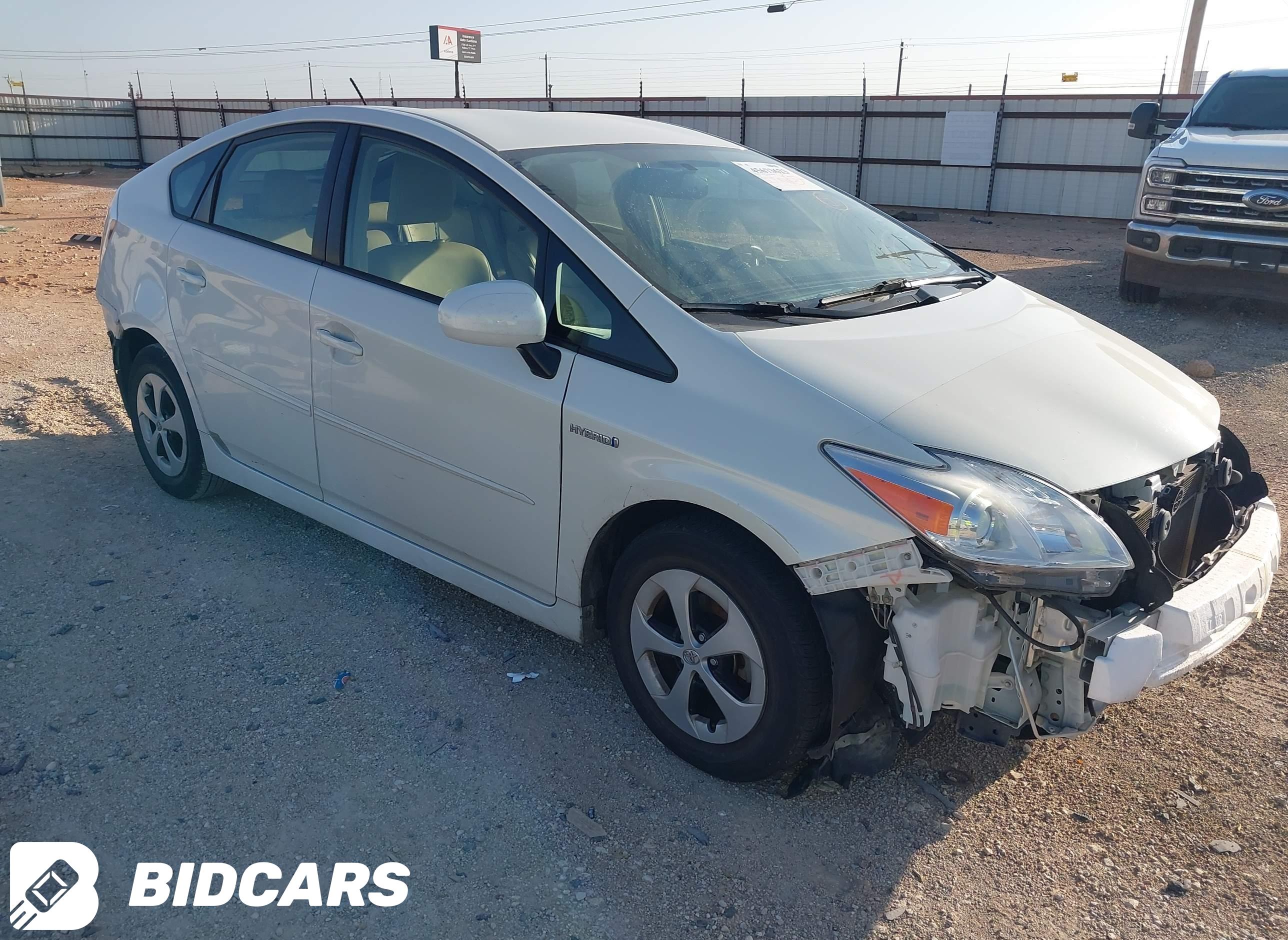 2015 Toyota Prius, Four