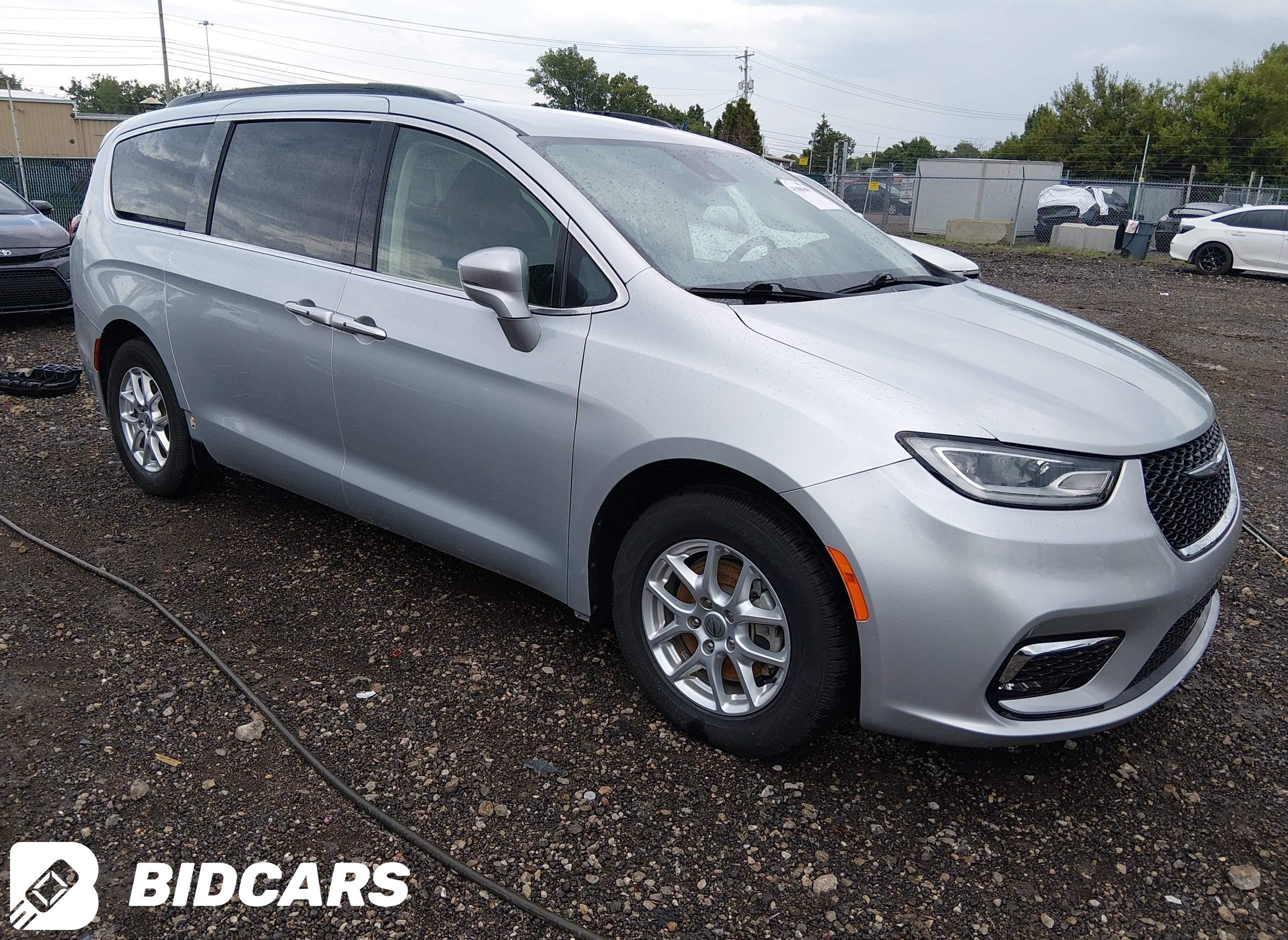 2022 Chrysler Pacifica, Touri...