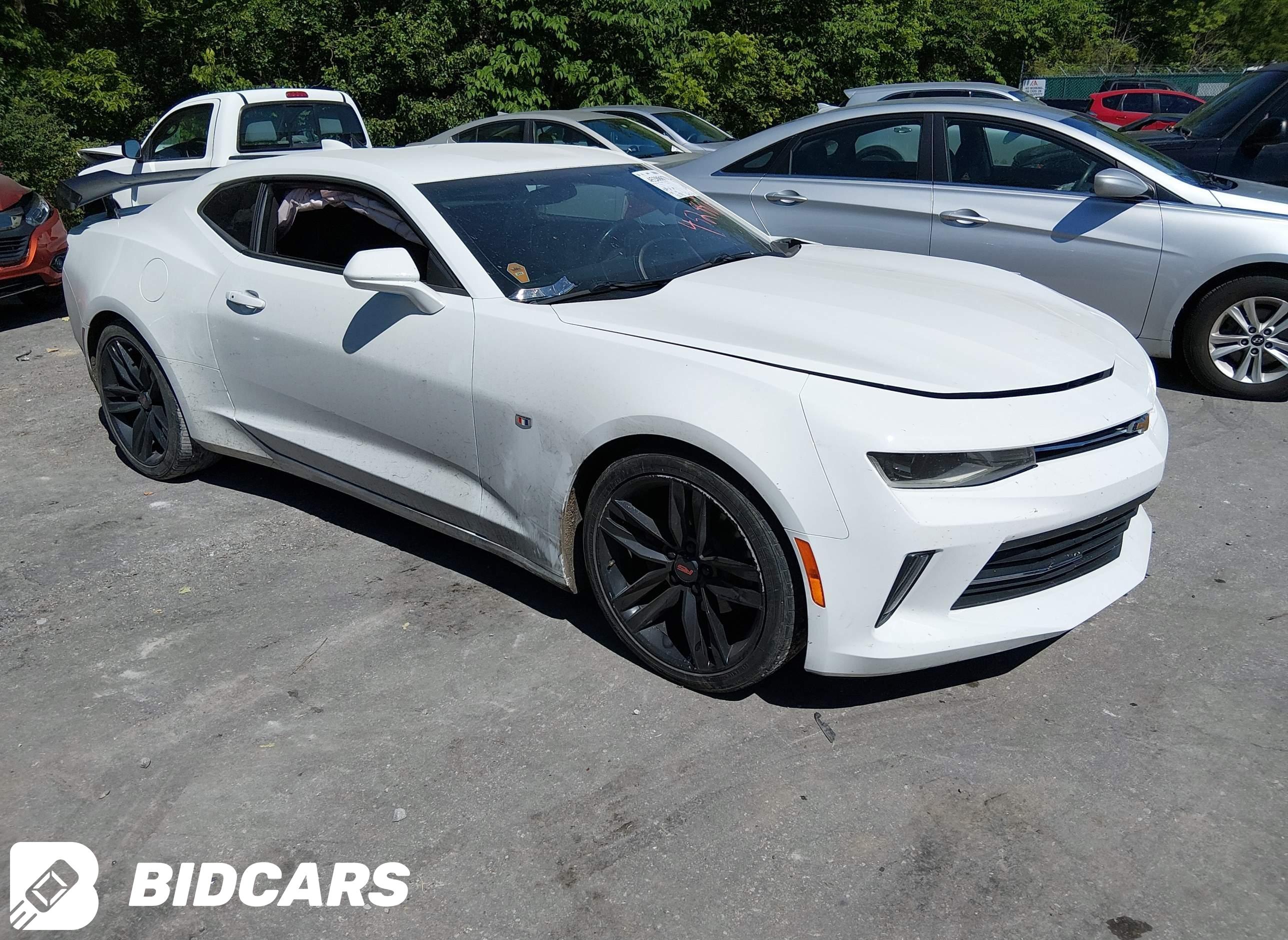 2017 Chevrolet Camaro, 1LT