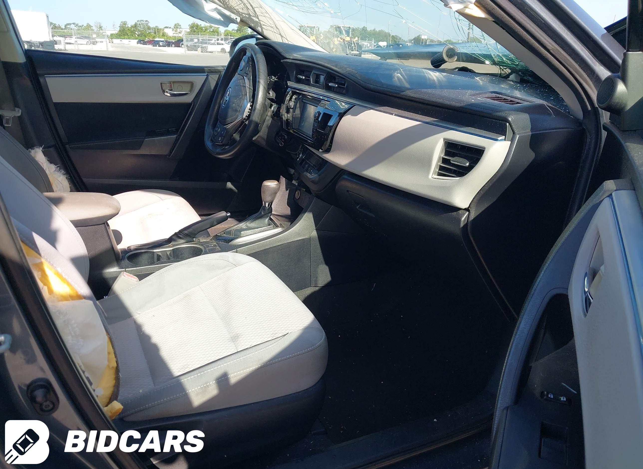 2015 Toyota Corolla, LE