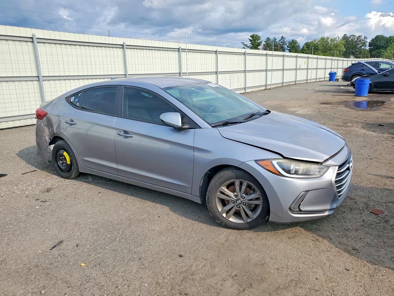 2017 Hyundai Elantra, SE